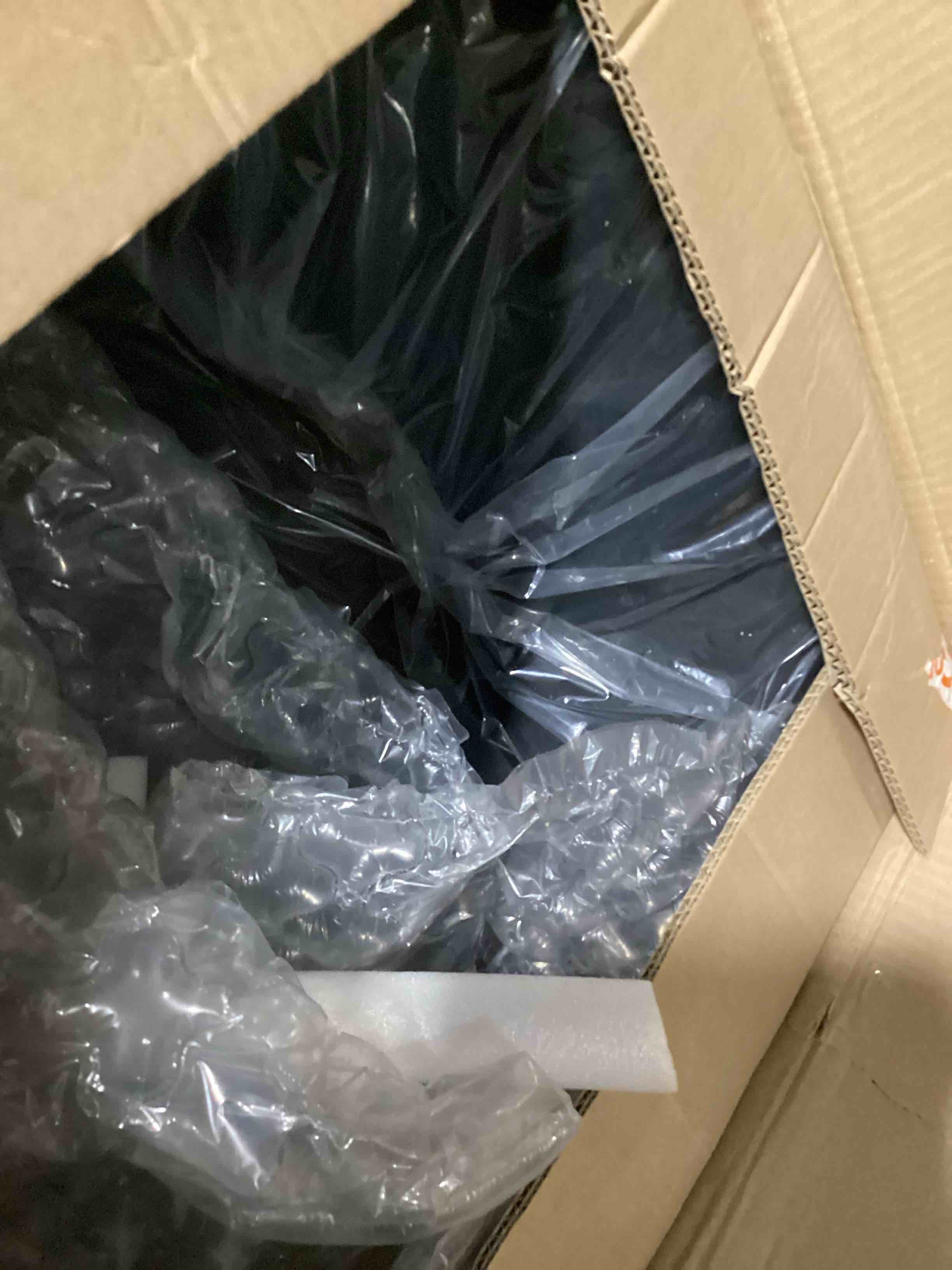 https://s3.amazonaws.com/lotting-images-prod/bidfta/GRA3552454_1750167731593.jpeg