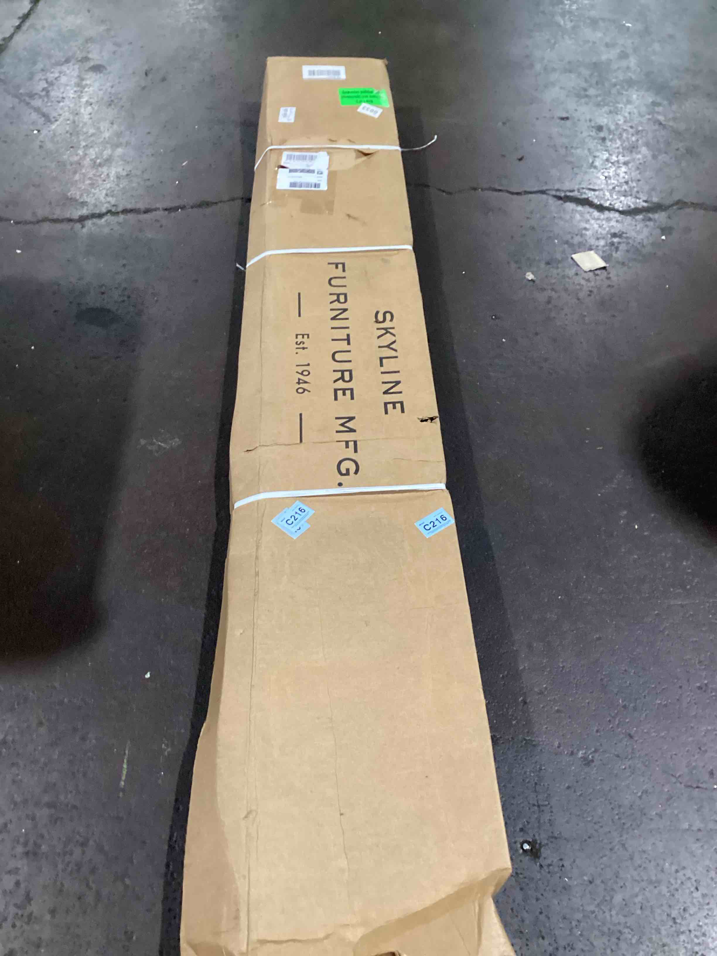 https://s3.amazonaws.com/lotting-images-prod/bidfta/GRA3552509_1750184099644.jpeg
