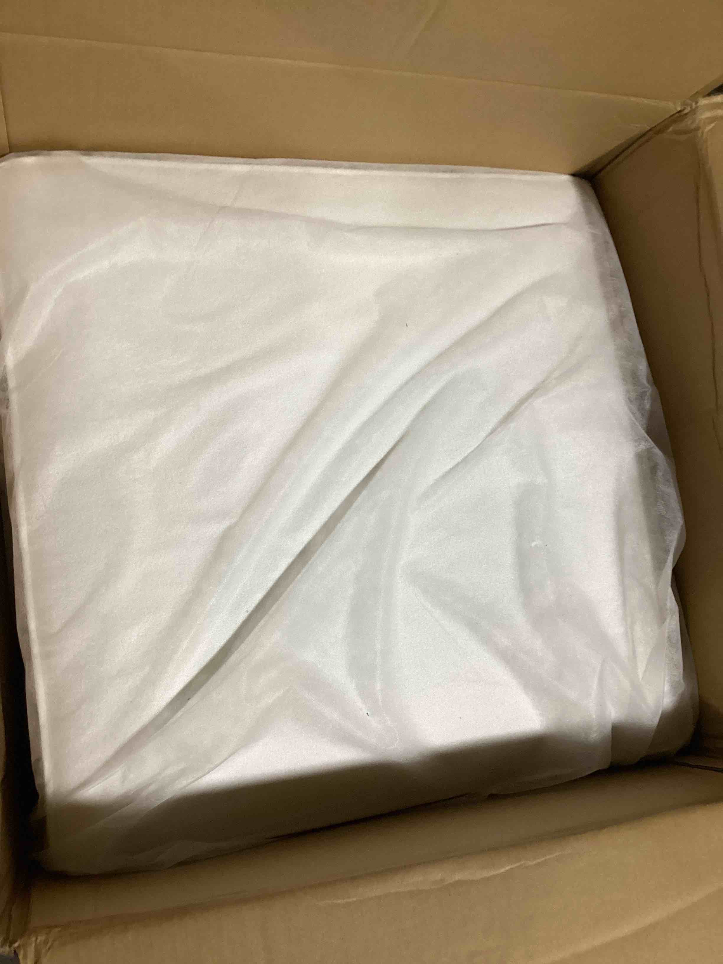 https://s3.amazonaws.com/lotting-images-prod/bidfta/GRA3552611_1750338541385.jpeg