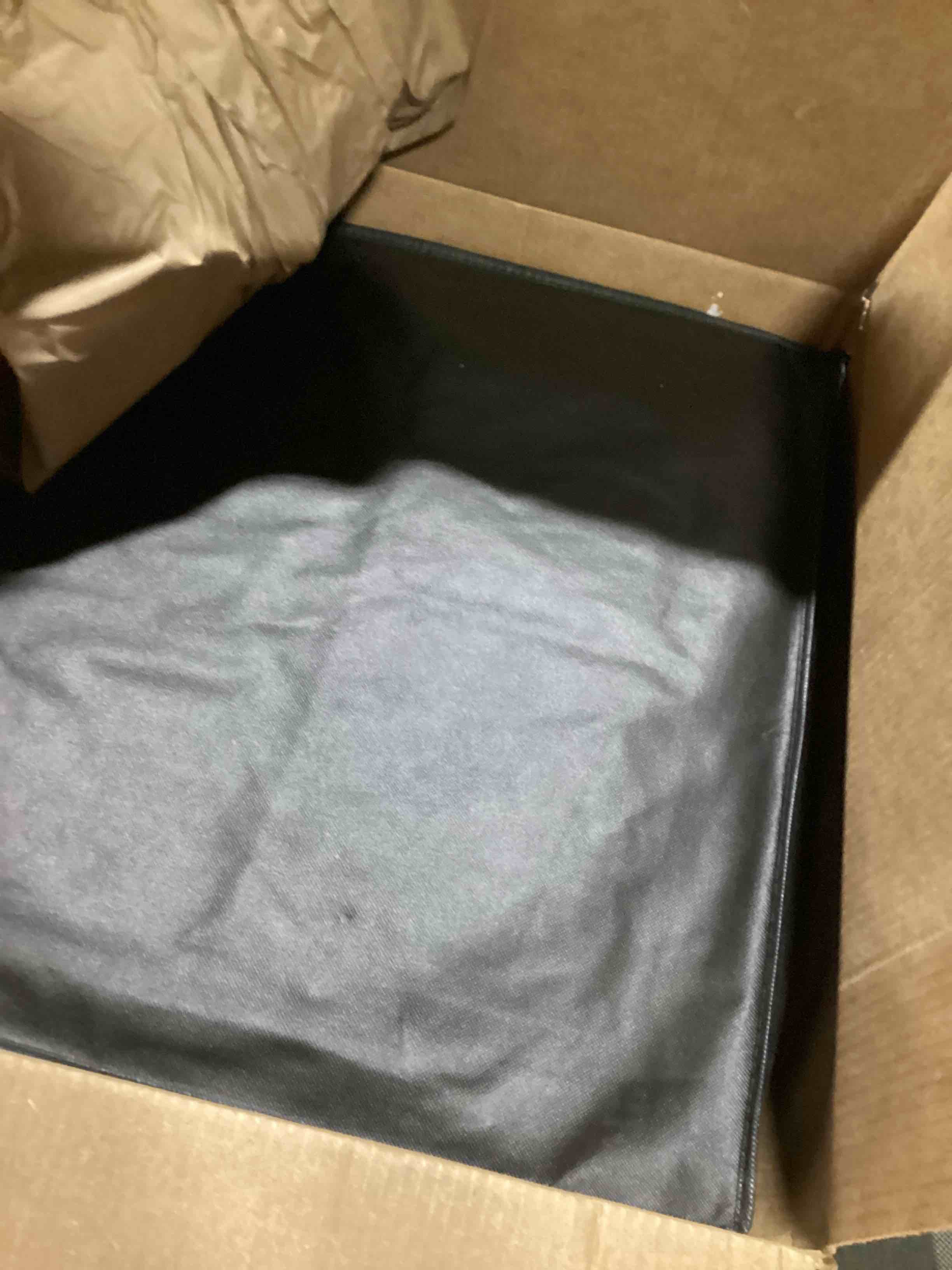 https://s3.amazonaws.com/lotting-images-prod/bidfta/GRA3552849_1750763890916.jpeg