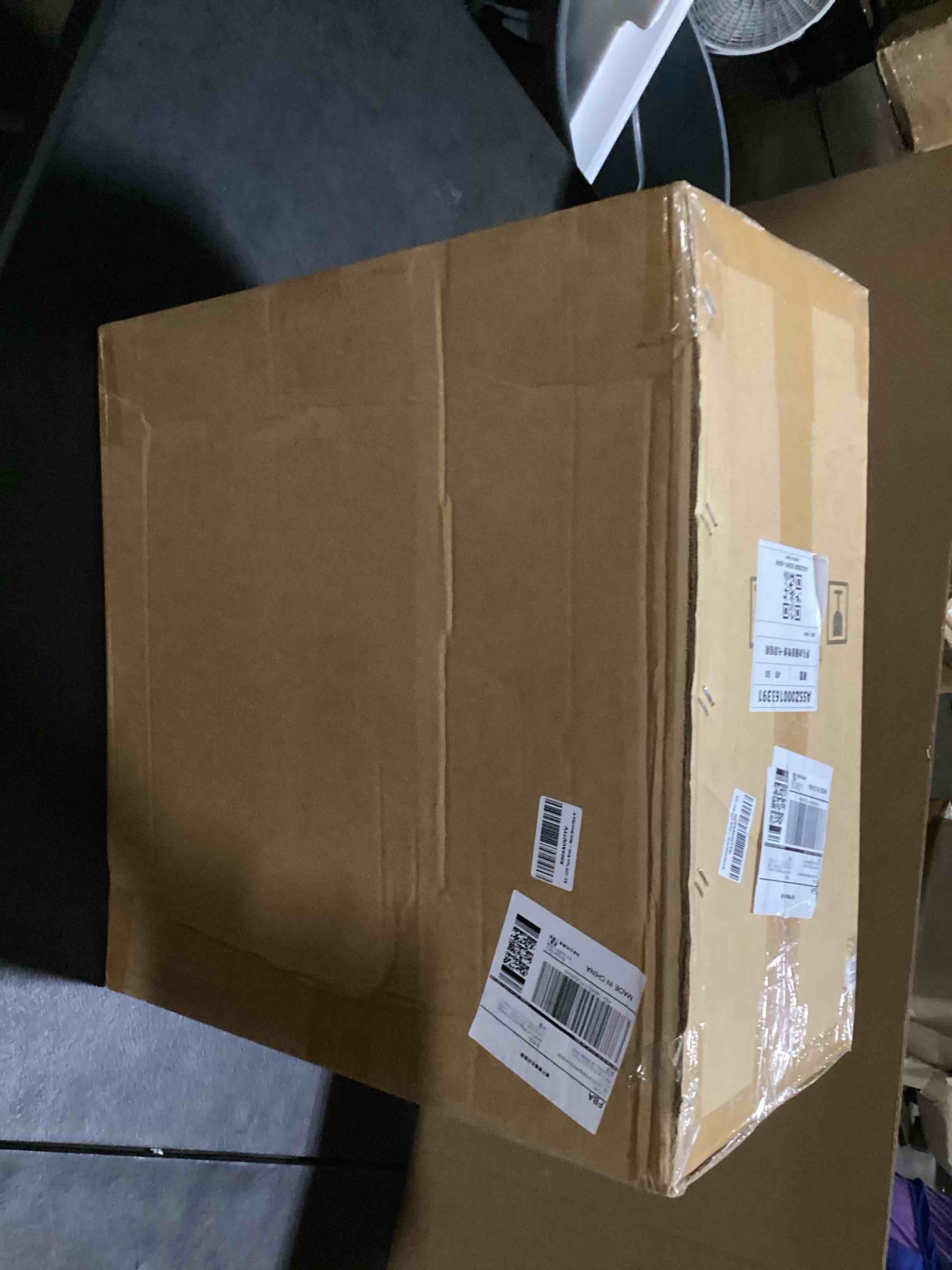 https://s3.amazonaws.com/lotting-images-prod/bidfta/GRA3552862_1750765533260.jpeg