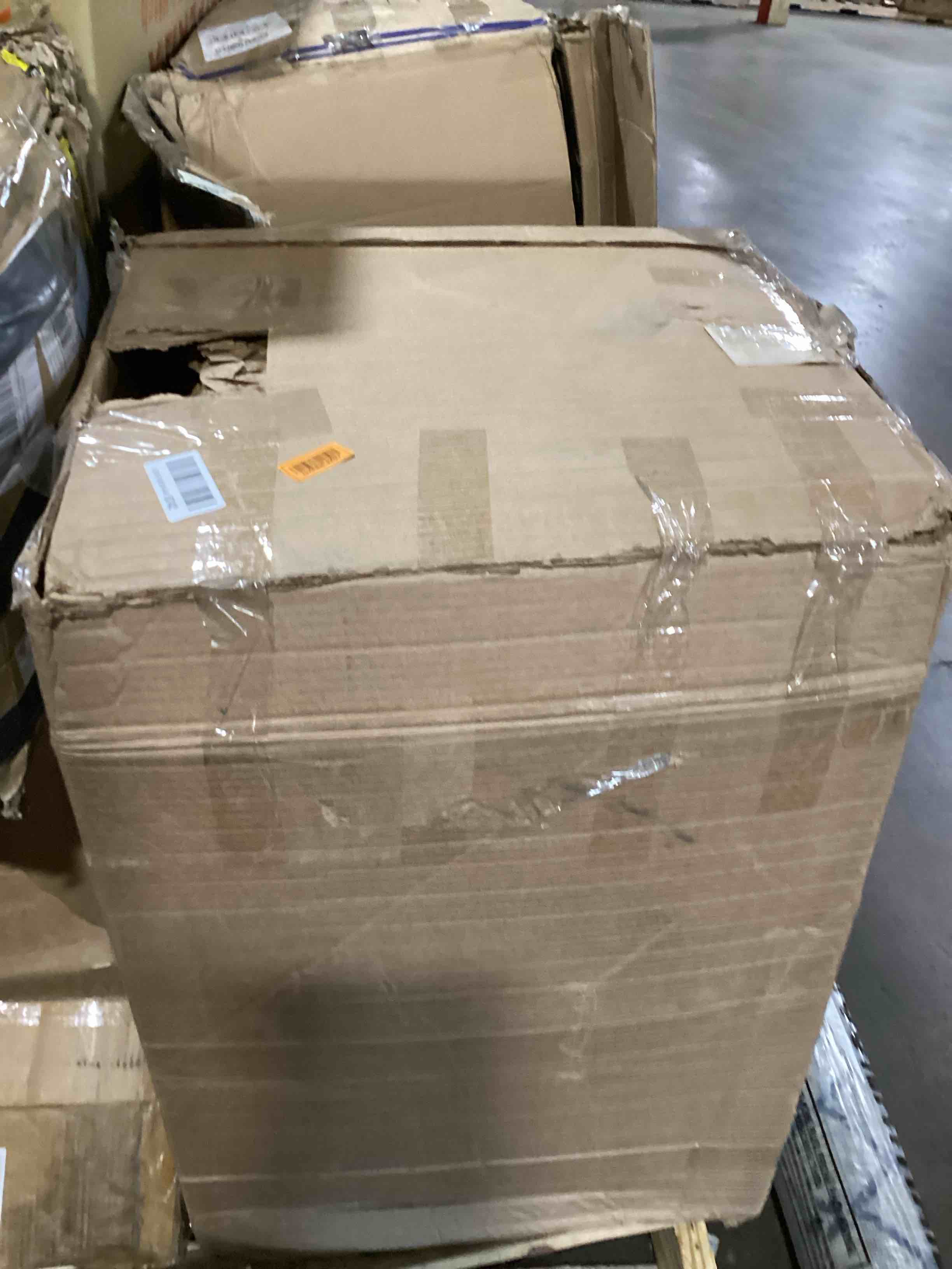 https://s3.amazonaws.com/lotting-images-prod/bidfta/GRA3553256_1746019916354.jpeg