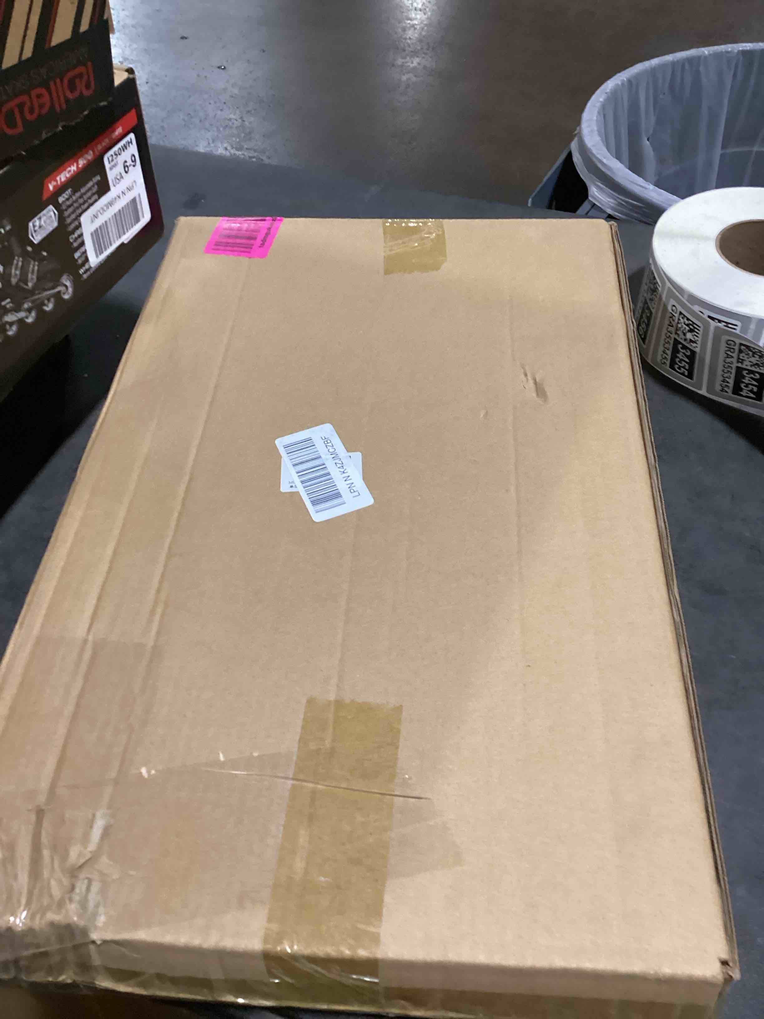https://s3.amazonaws.com/lotting-images-prod/bidfta/GRA3553448_1746111466247.jpeg