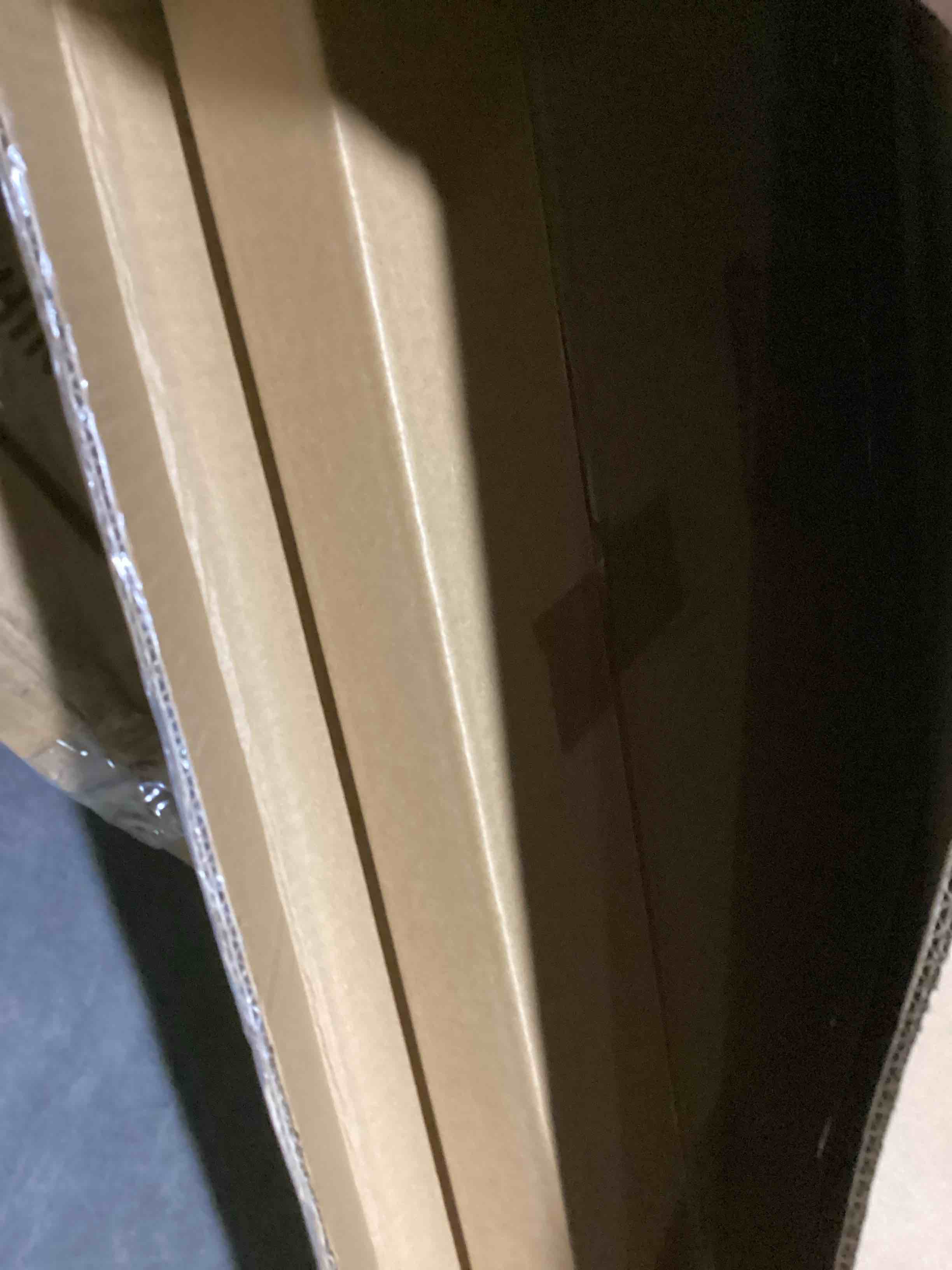 https://s3.amazonaws.com/lotting-images-prod/bidfta/GRA3553495_1746120310525.jpeg