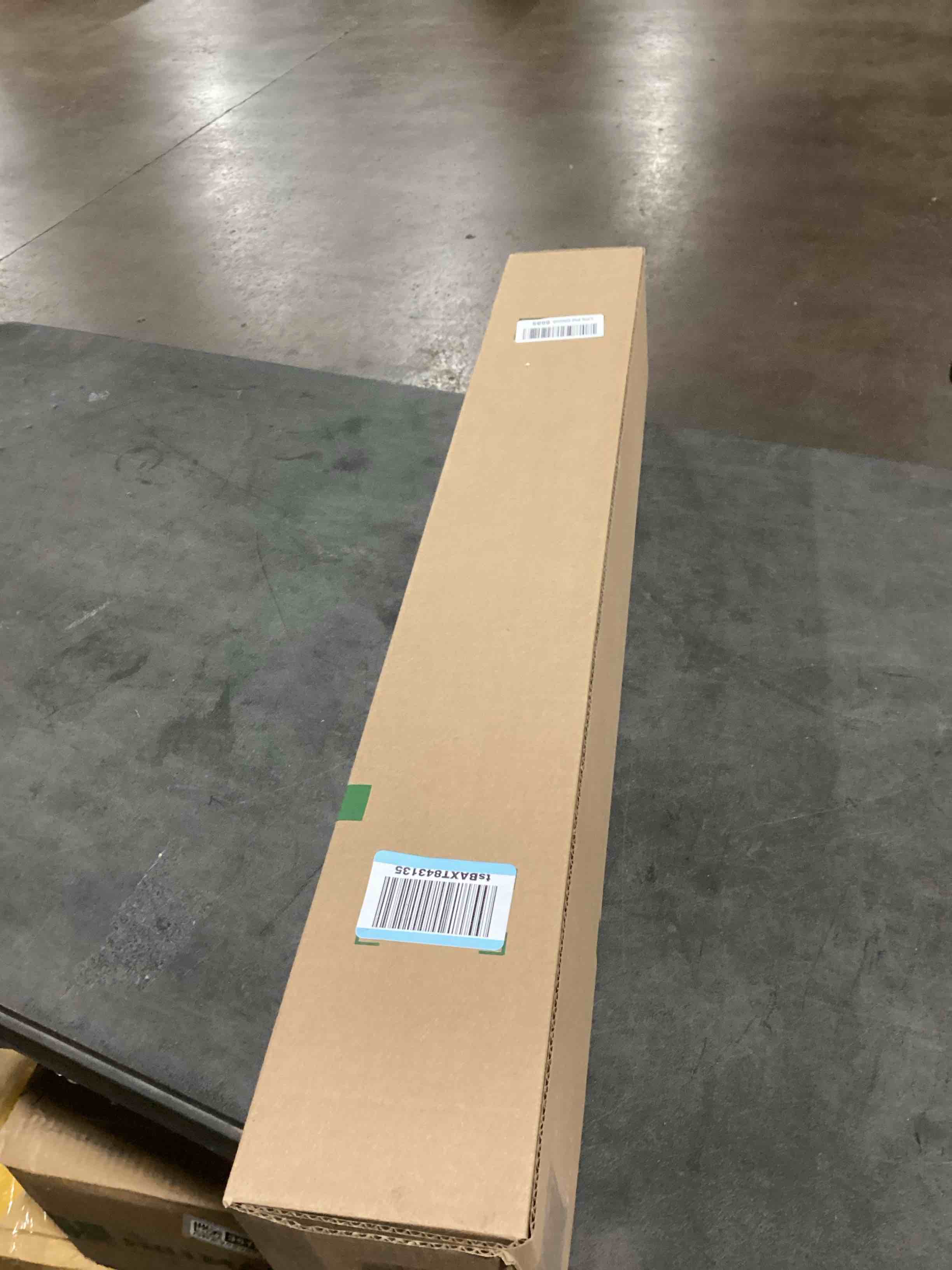 https://s3.amazonaws.com/lotting-images-prod/bidfta/GRA3553562_1746186771105.jpeg