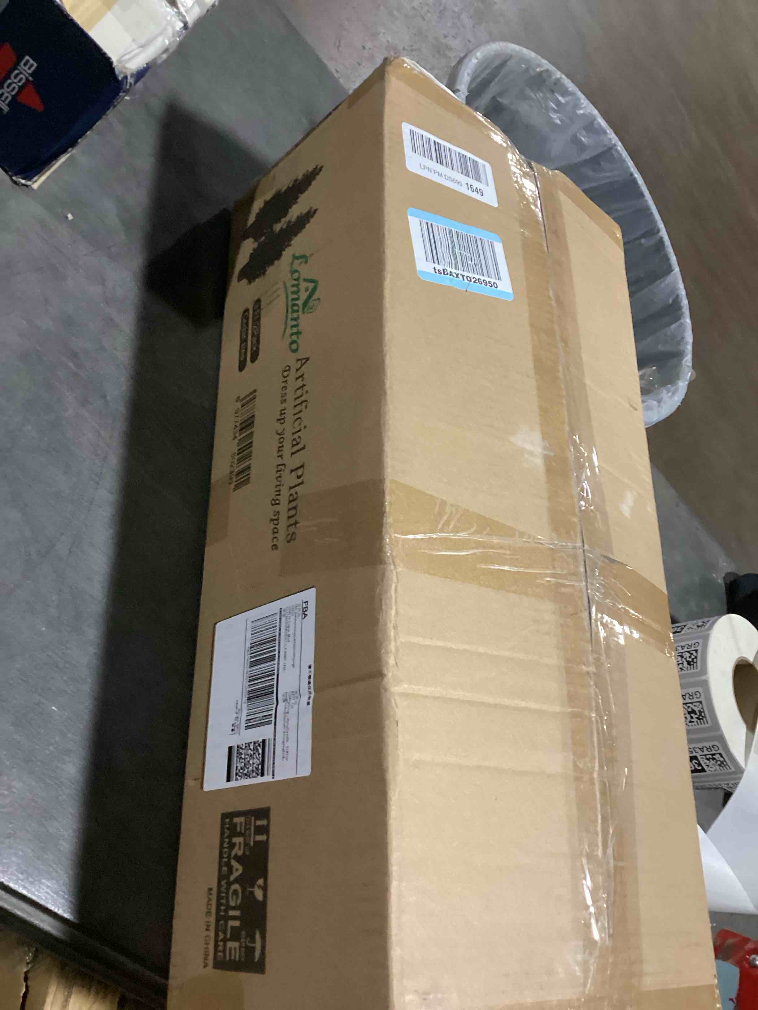 https://s3.amazonaws.com/lotting-images-prod/bidfta/GRA3553599_1746194160896.jpeg