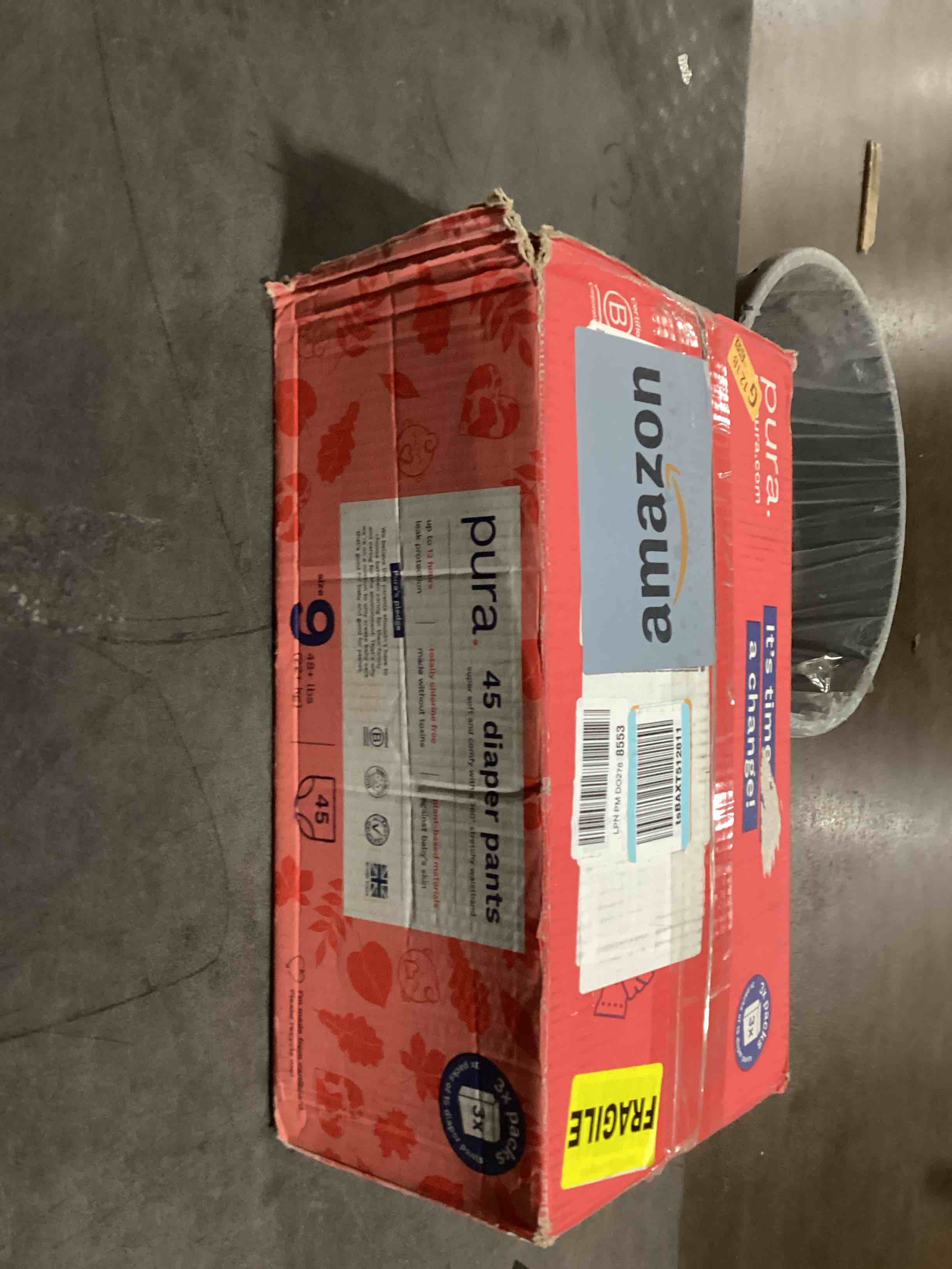 https://s3.amazonaws.com/lotting-images-prod/bidfta/GRA3553655_1746205781407.jpeg