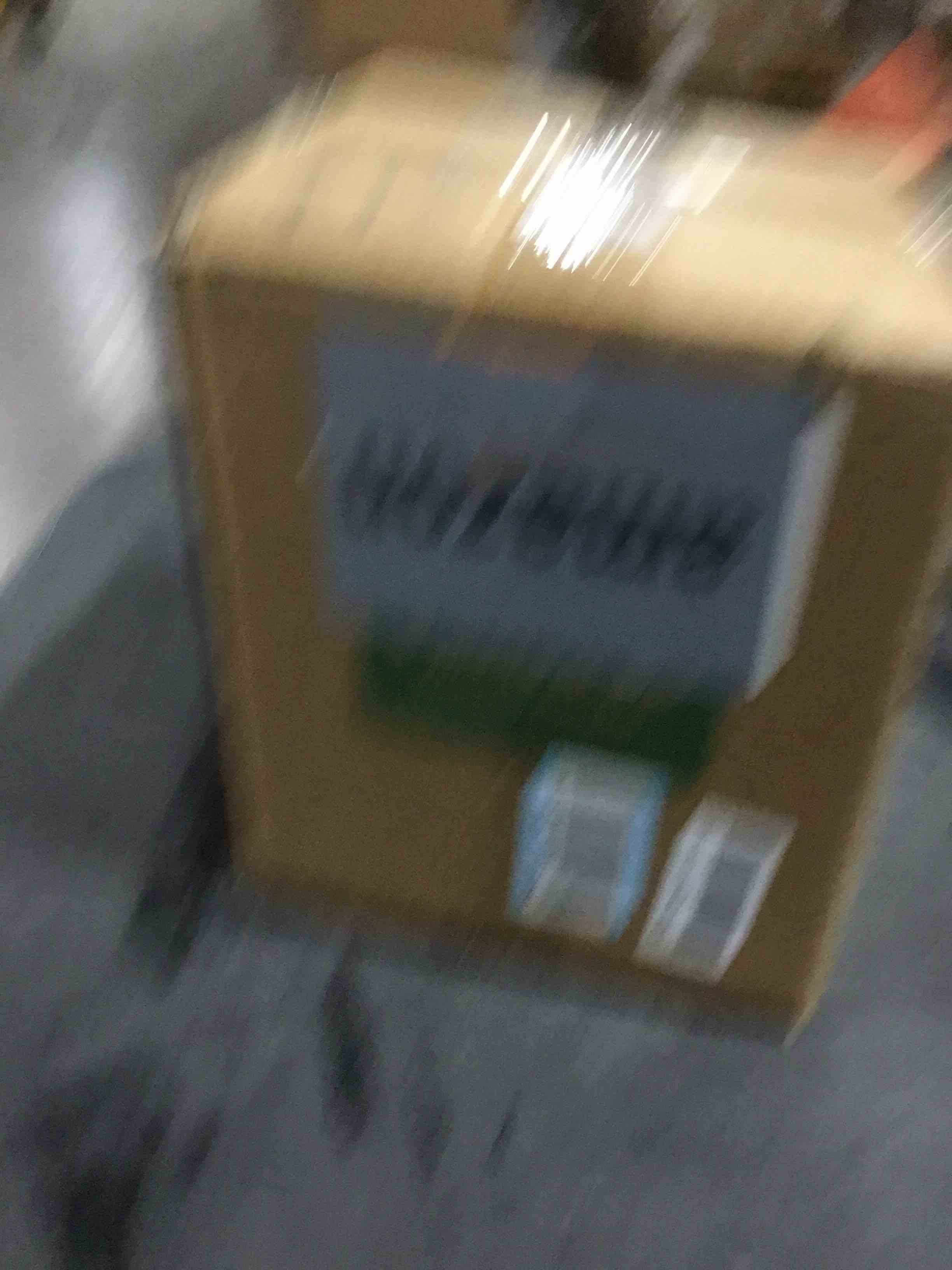 https://s3.amazonaws.com/lotting-images-prod/bidfta/GRA3553853_1746471408478.jpeg