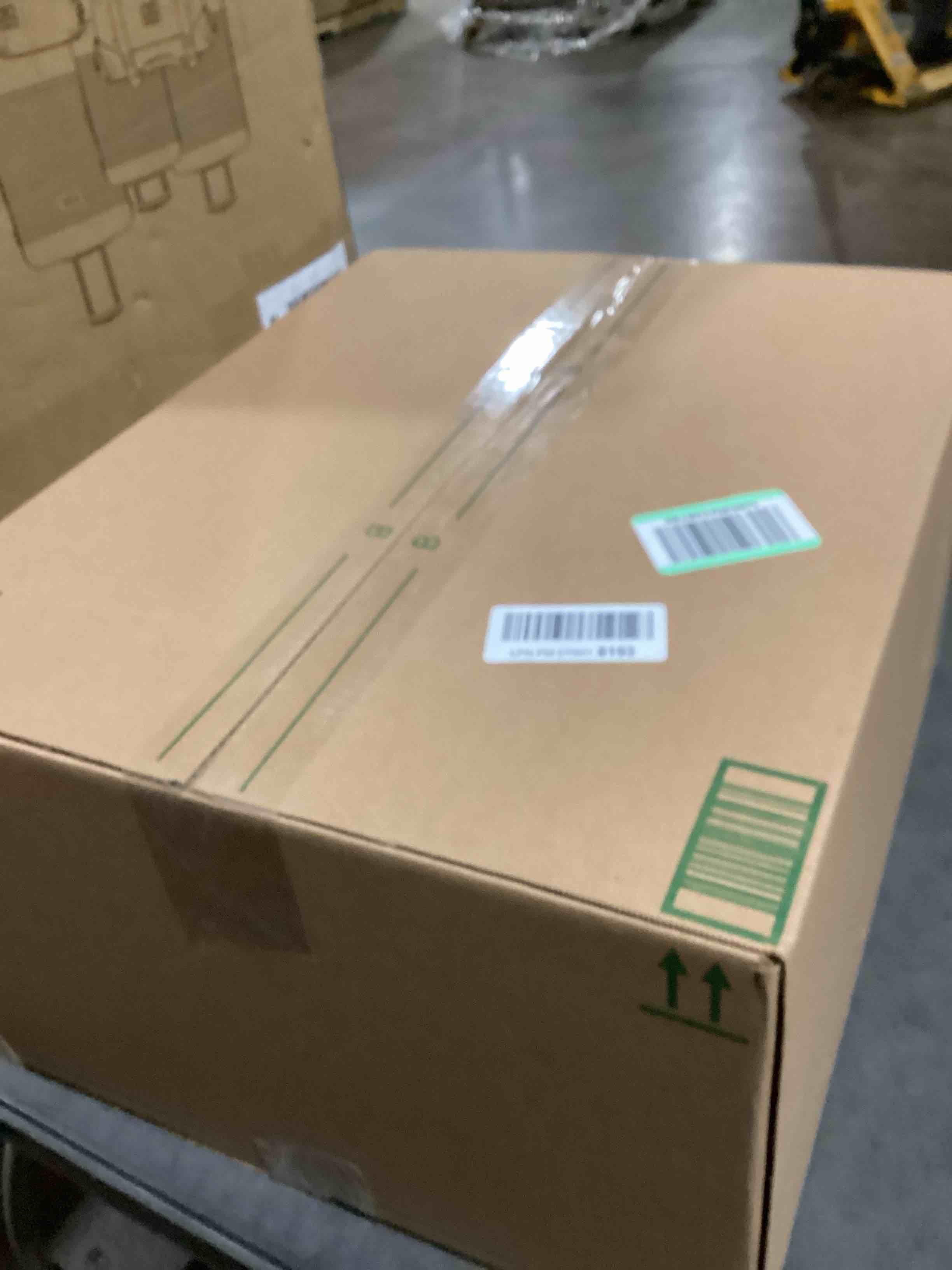 https://s3.amazonaws.com/lotting-images-prod/bidfta/GRA3553936_1746546206774.jpeg