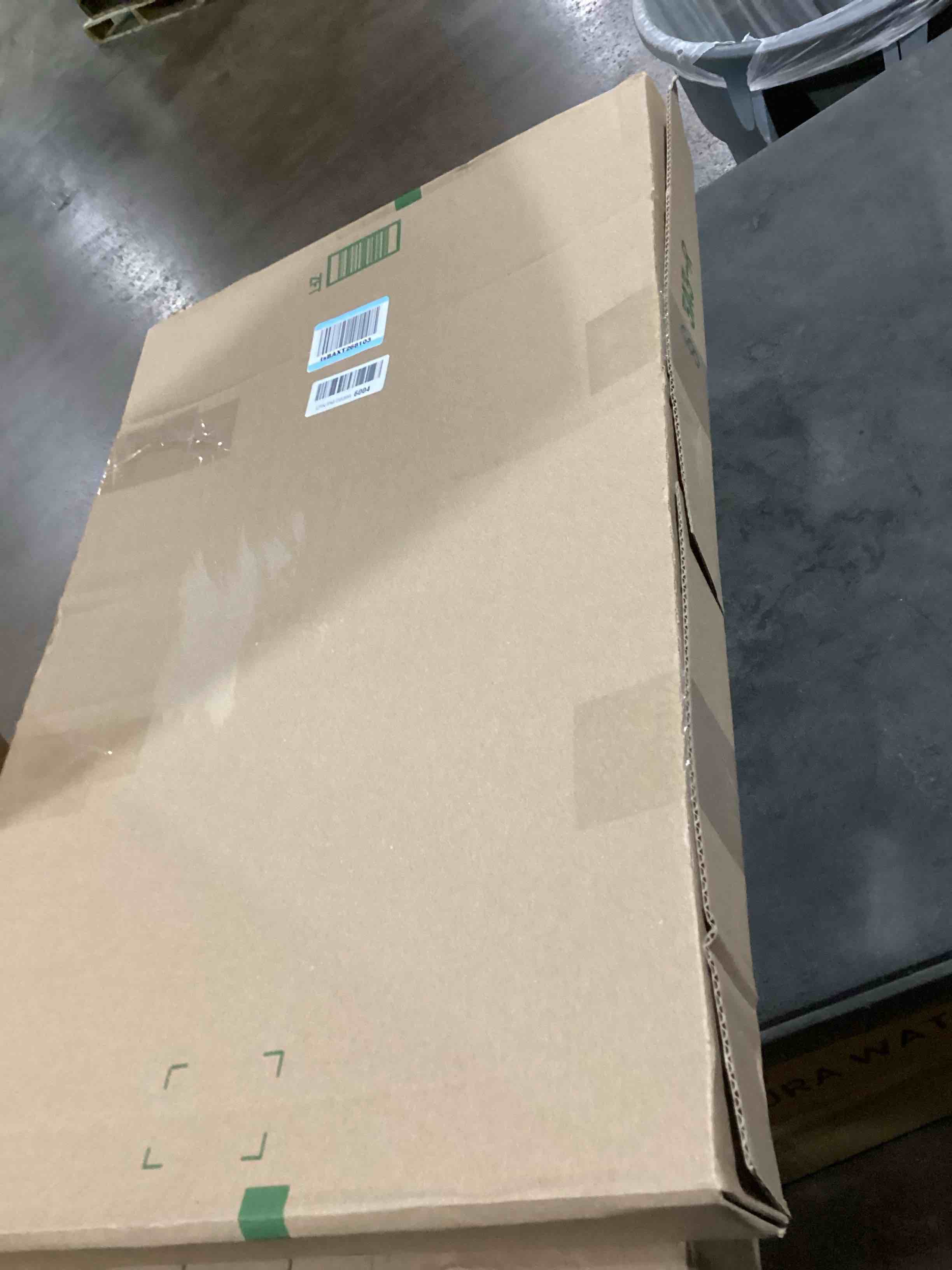 https://s3.amazonaws.com/lotting-images-prod/bidfta/GRA3554037_1746622354203.jpeg