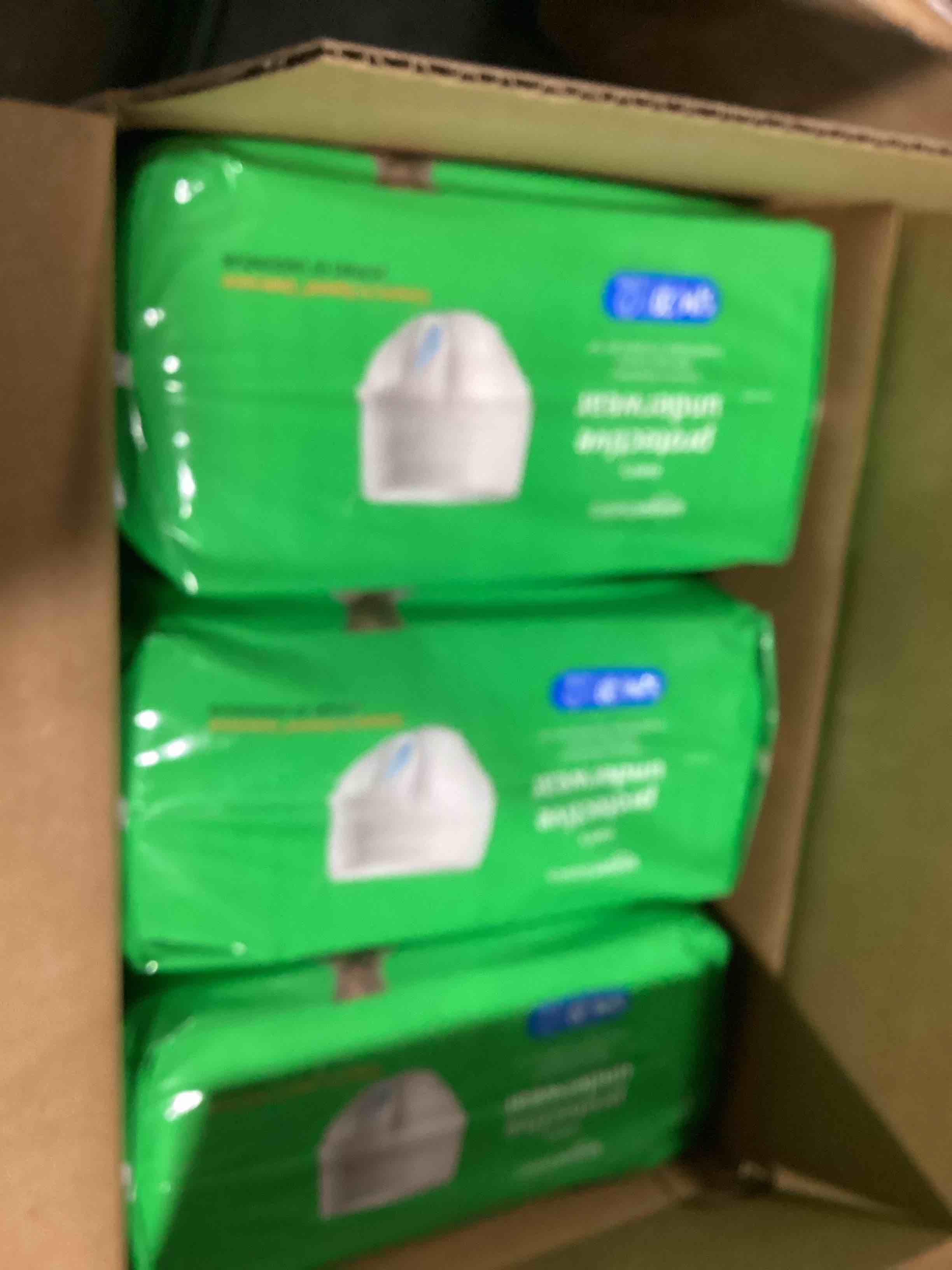 https://s3.amazonaws.com/lotting-images-prod/bidfta/GRA3554187_1746710421036.jpeg