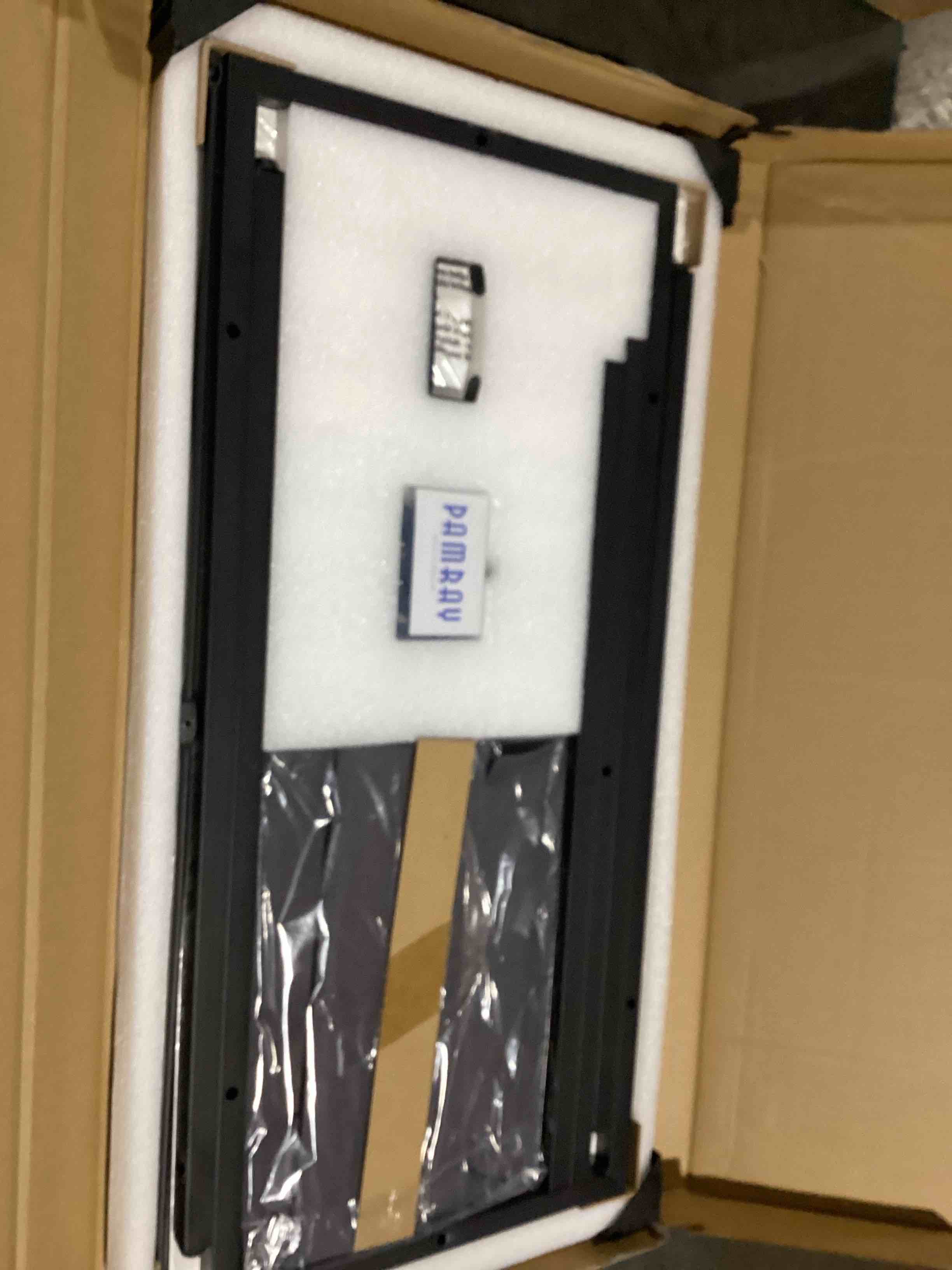 https://s3.amazonaws.com/lotting-images-prod/bidfta/GRA3554211_1746714024632.jpeg