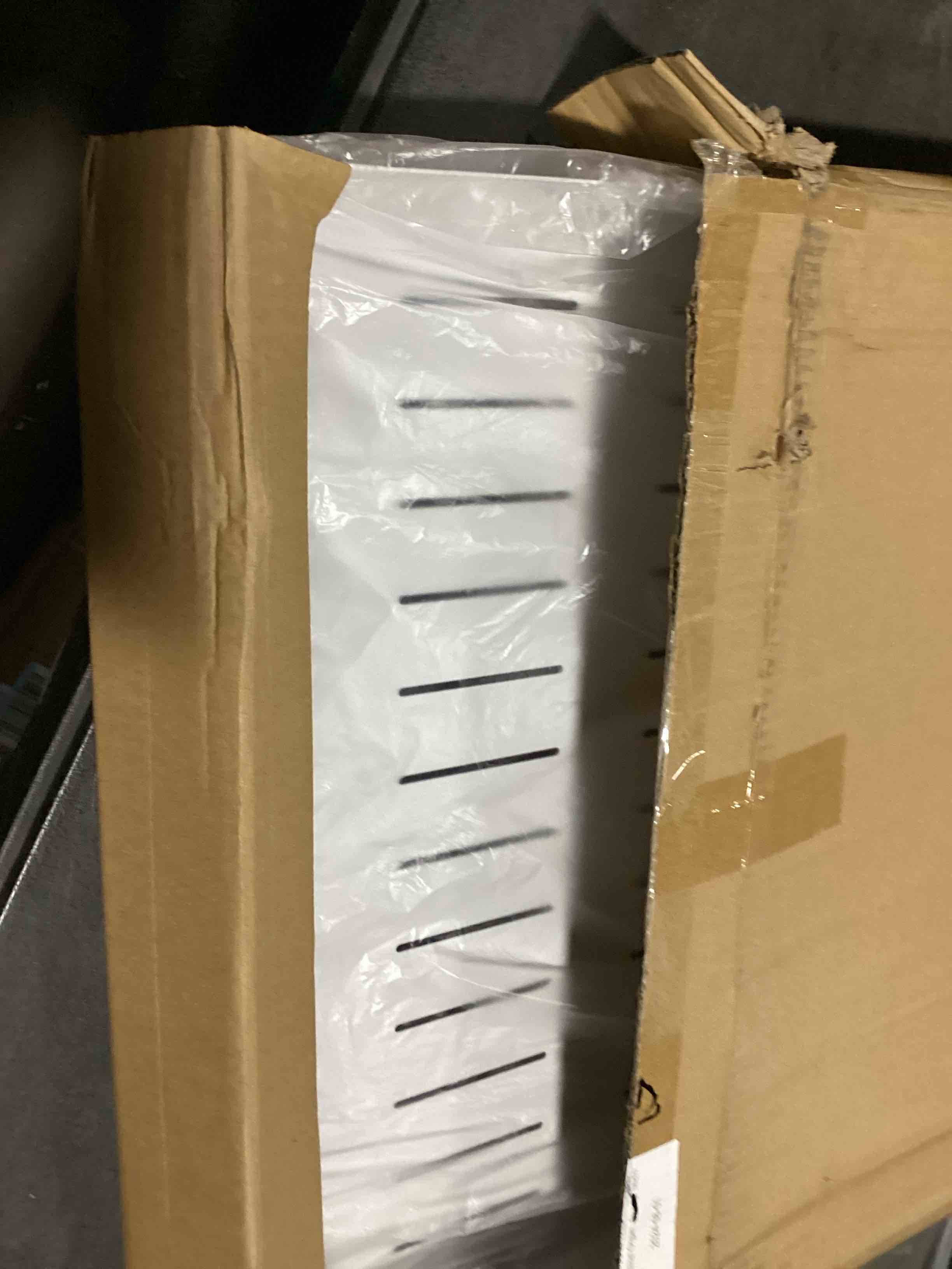 https://s3.amazonaws.com/lotting-images-prod/bidfta/GRA3554285_1746728514680.jpeg
