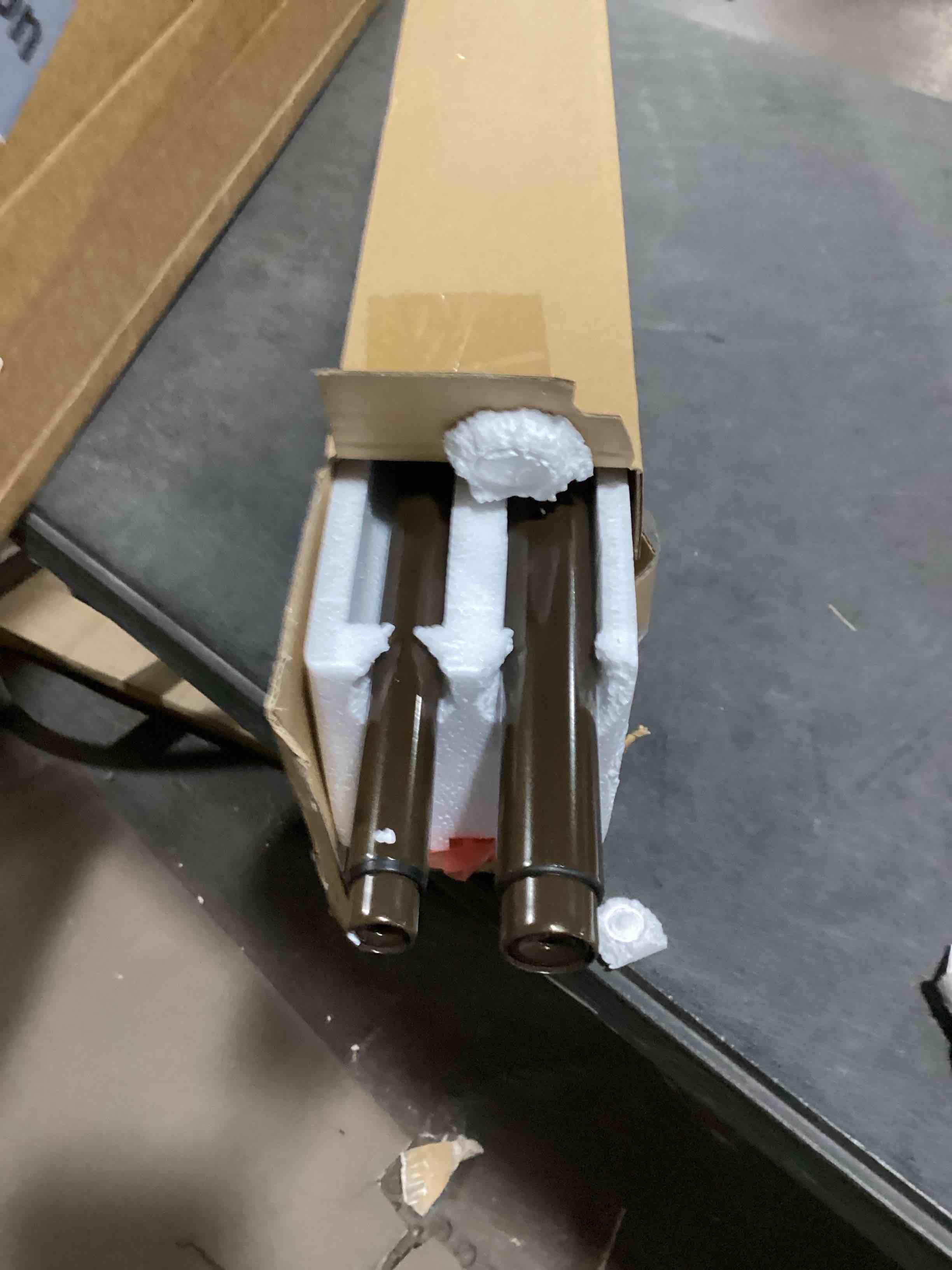 https://s3.amazonaws.com/lotting-images-prod/bidfta/GRA3554348_1746806497981.jpeg