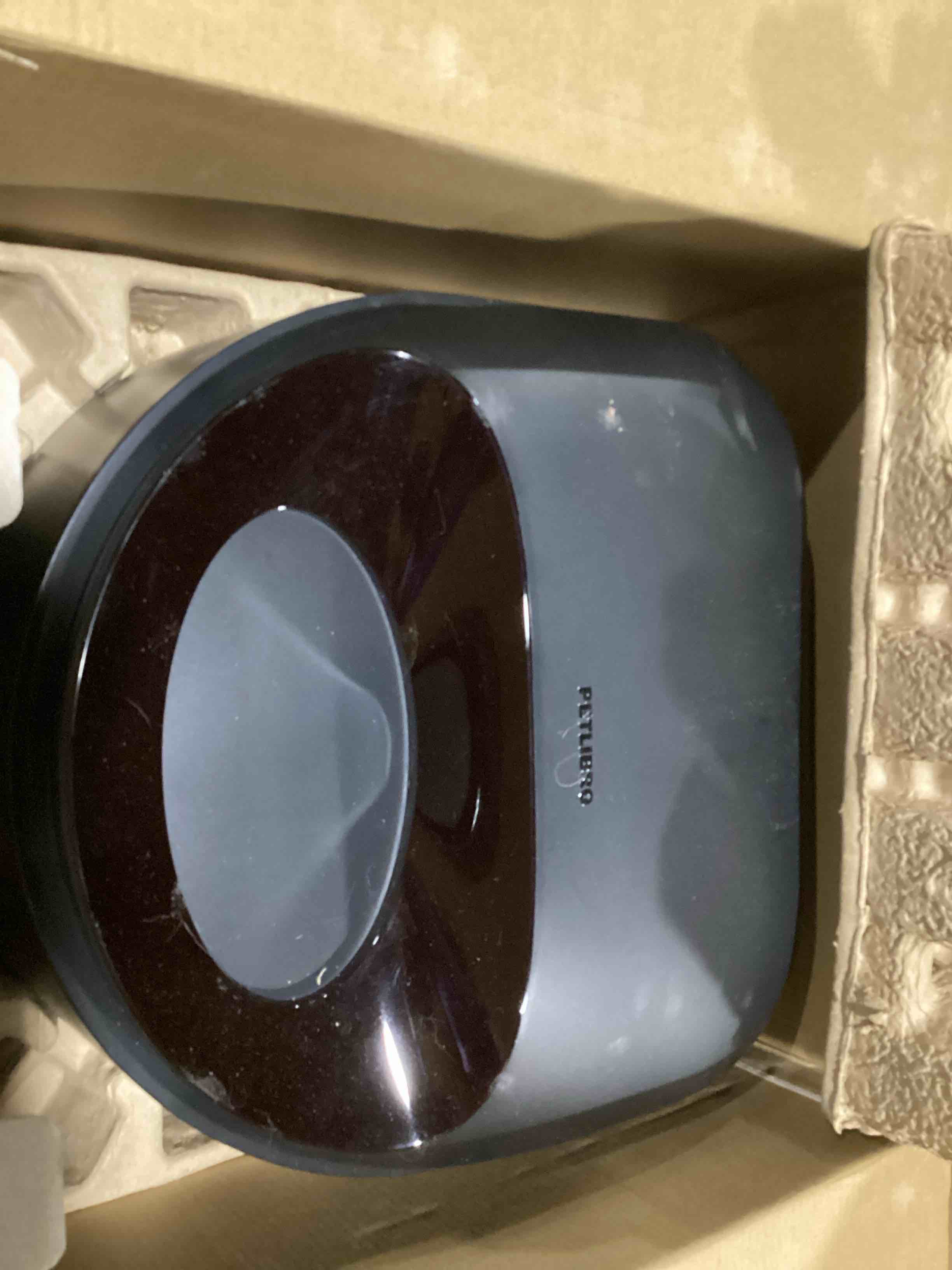 https://s3.amazonaws.com/lotting-images-prod/bidfta/GRA3555402_1748020379052.jpeg