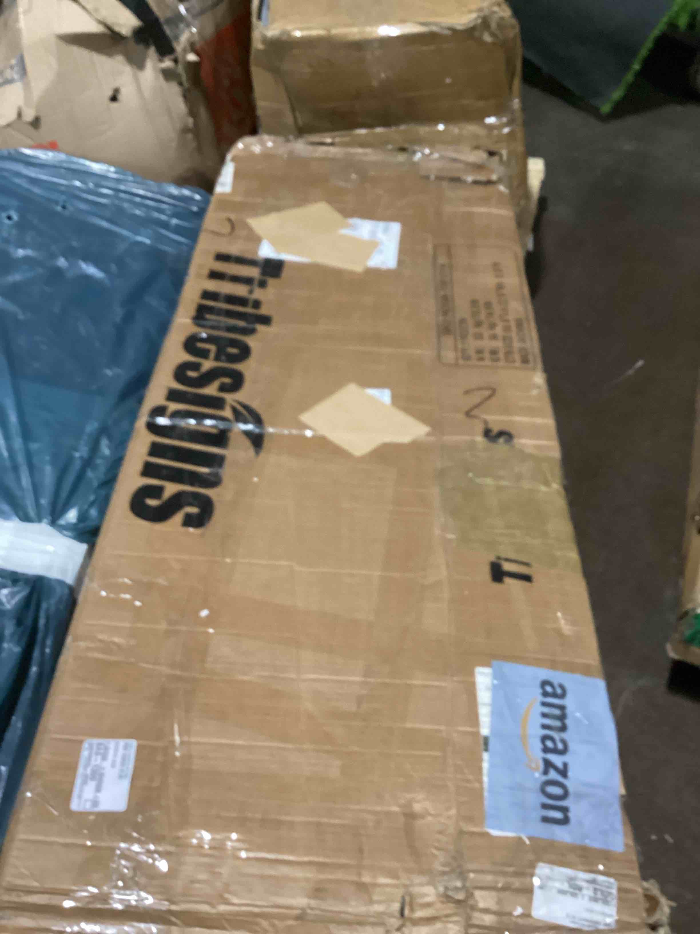https://s3.amazonaws.com/lotting-images-prod/bidfta/GRA3555660_1748527914410.jpeg