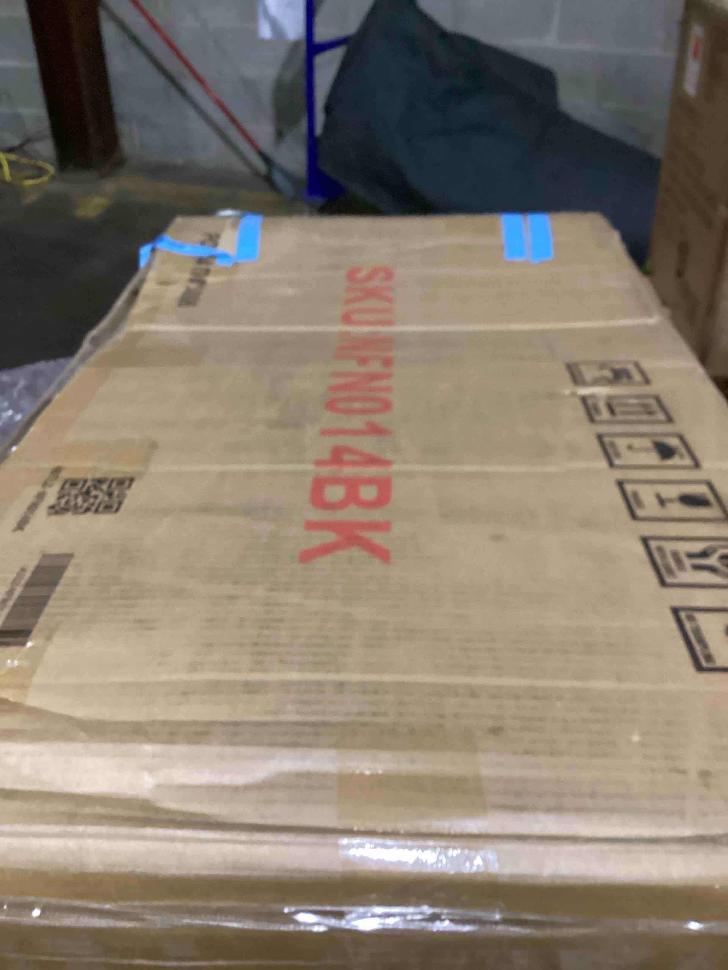 https://s3.amazonaws.com/lotting-images-prod/bidfta/GRA3555734_1748604291762.jpeg