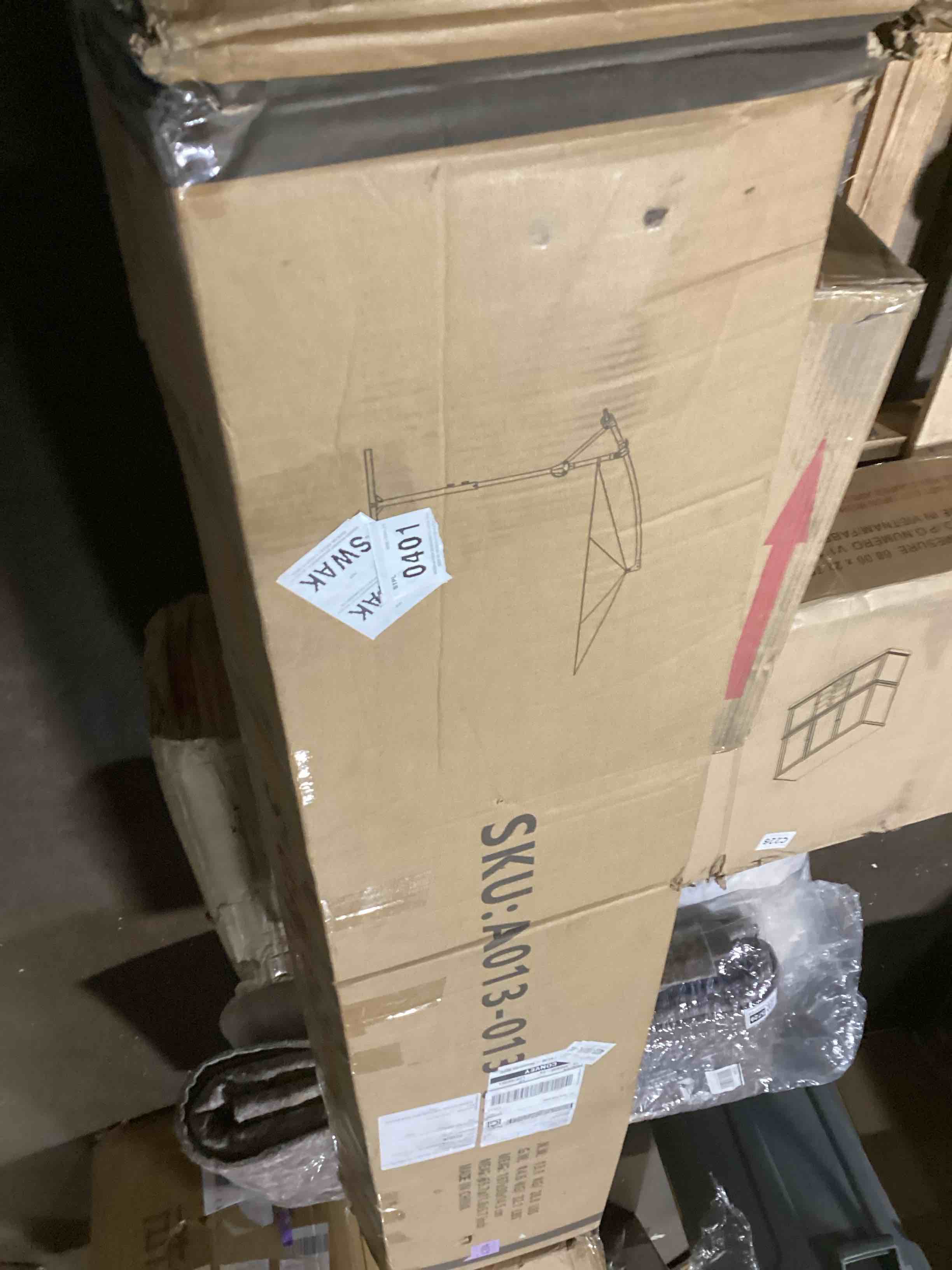 https://s3.amazonaws.com/lotting-images-prod/bidfta/GRA3555743_1748606175044.jpeg