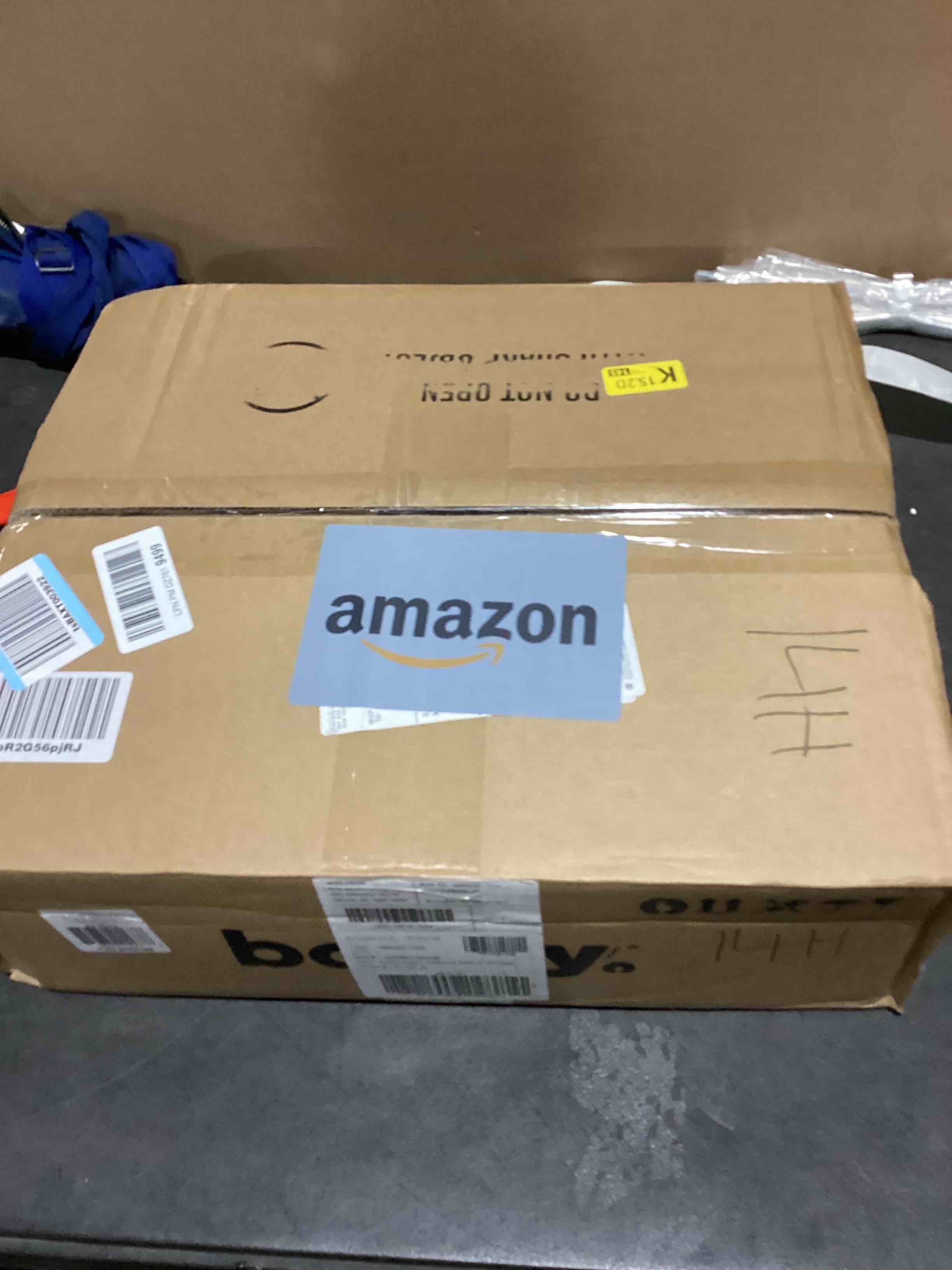 https://s3.amazonaws.com/lotting-images-prod/bidfta/GRA3557193_1750700860688.jpeg