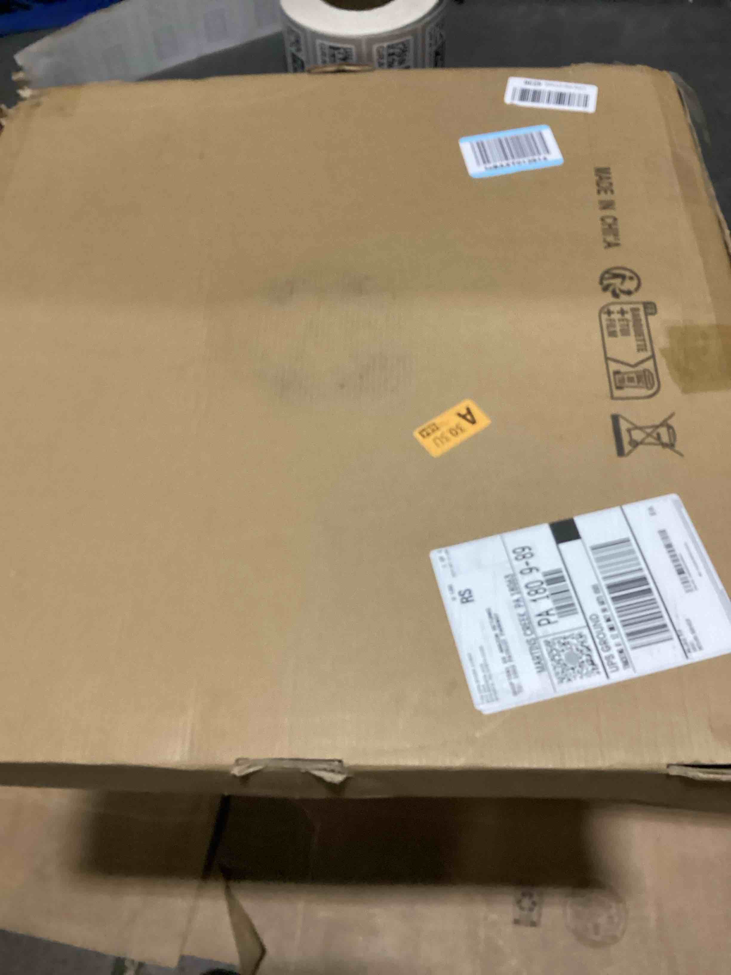 https://s3.amazonaws.com/lotting-images-prod/bidfta/GRA3557234_1750705928096.jpeg