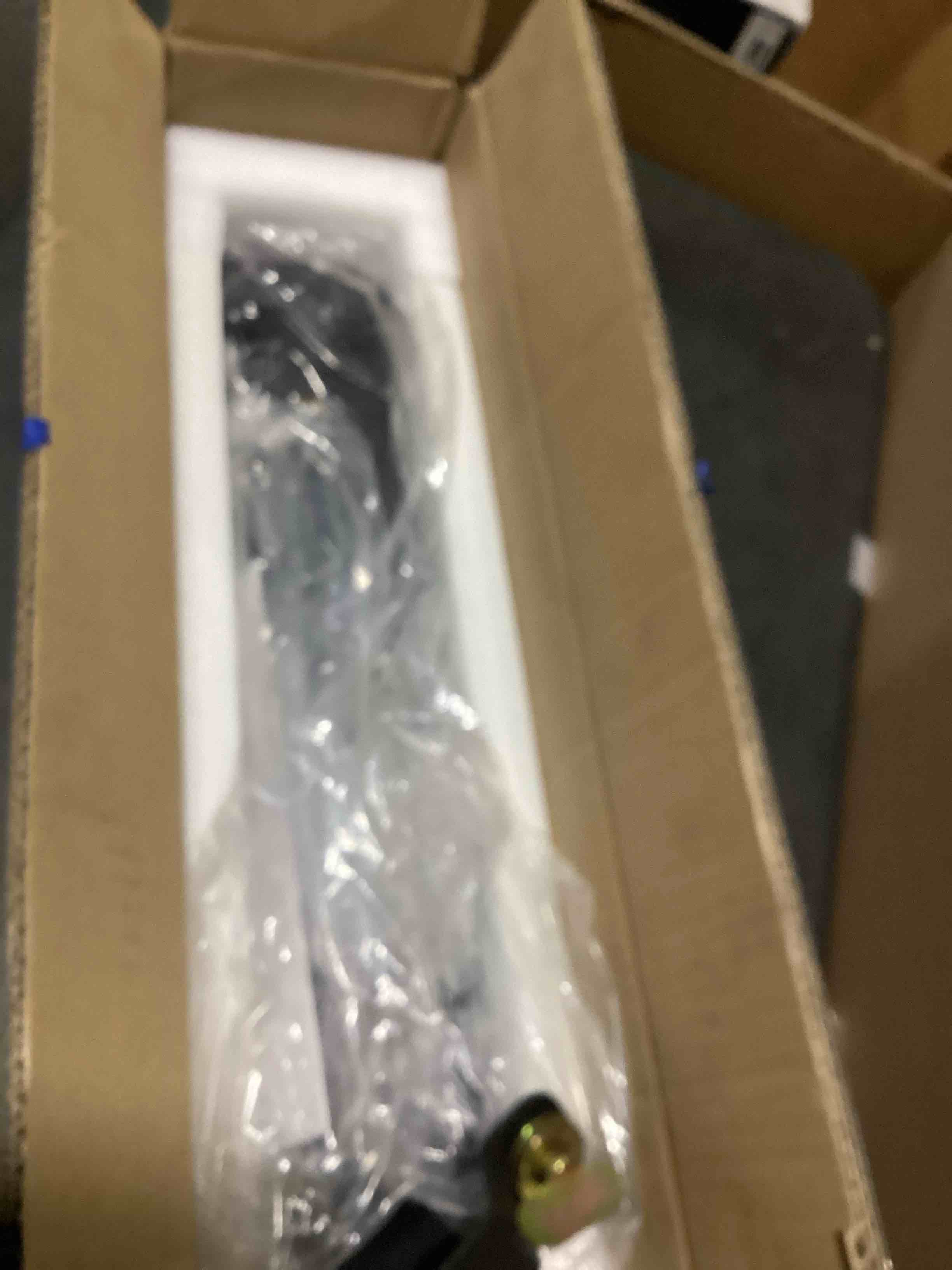 https://s3.amazonaws.com/lotting-images-prod/bidfta/GRA3557383_1750874438696.jpeg