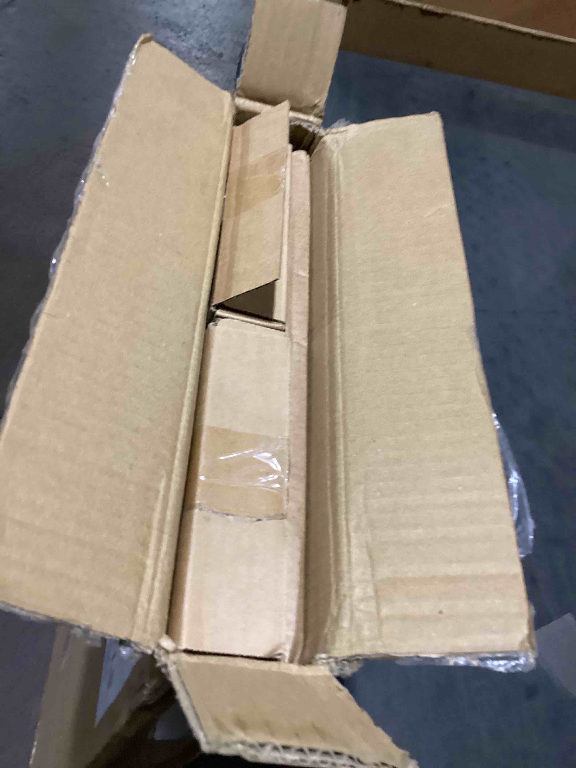 https://s3.amazonaws.com/lotting-images-prod/bidfta/GRA3557403_1750878397736.jpeg