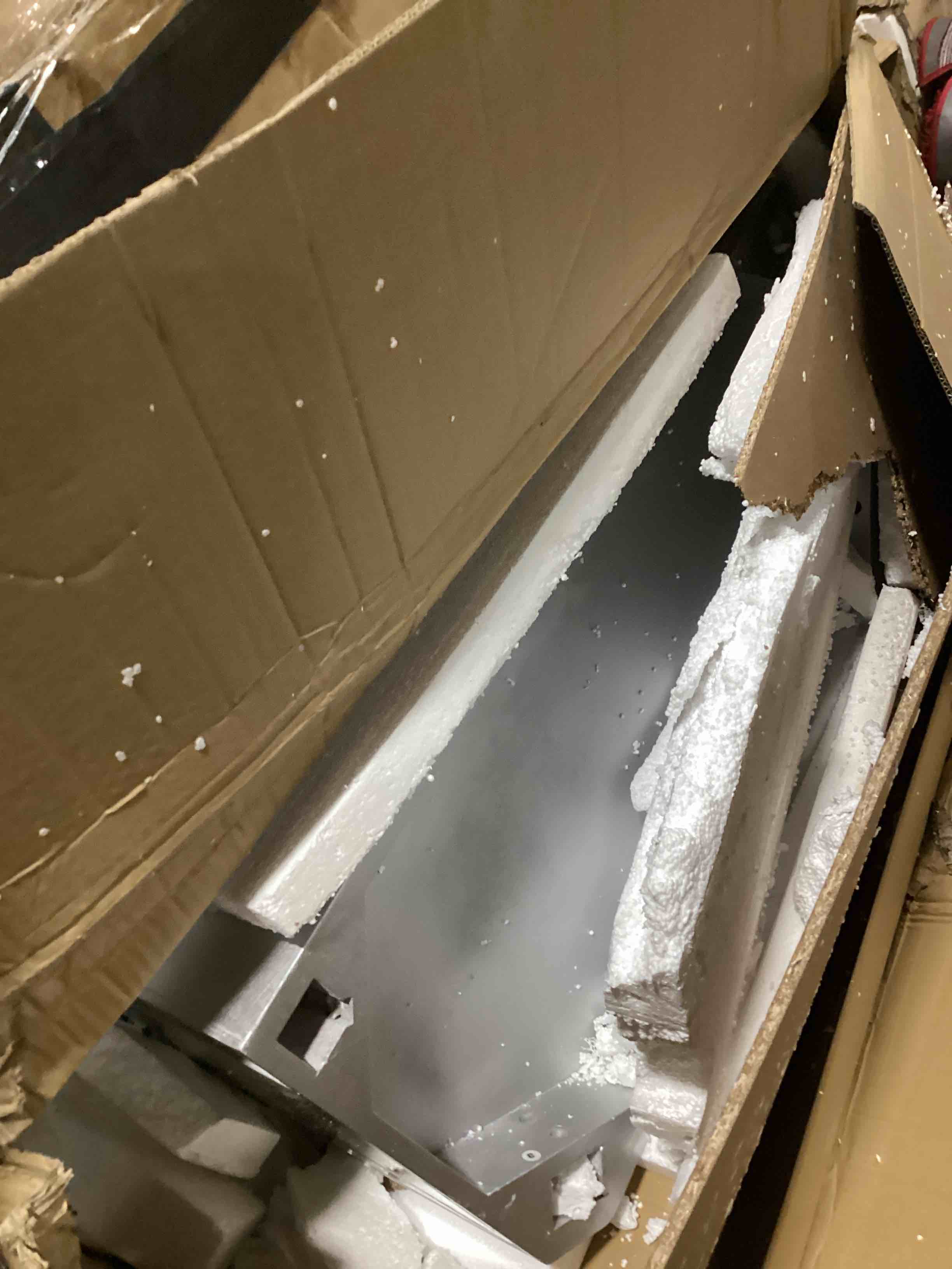 https://s3.amazonaws.com/lotting-images-prod/bidfta/GRA3557532_1751030558617.jpeg