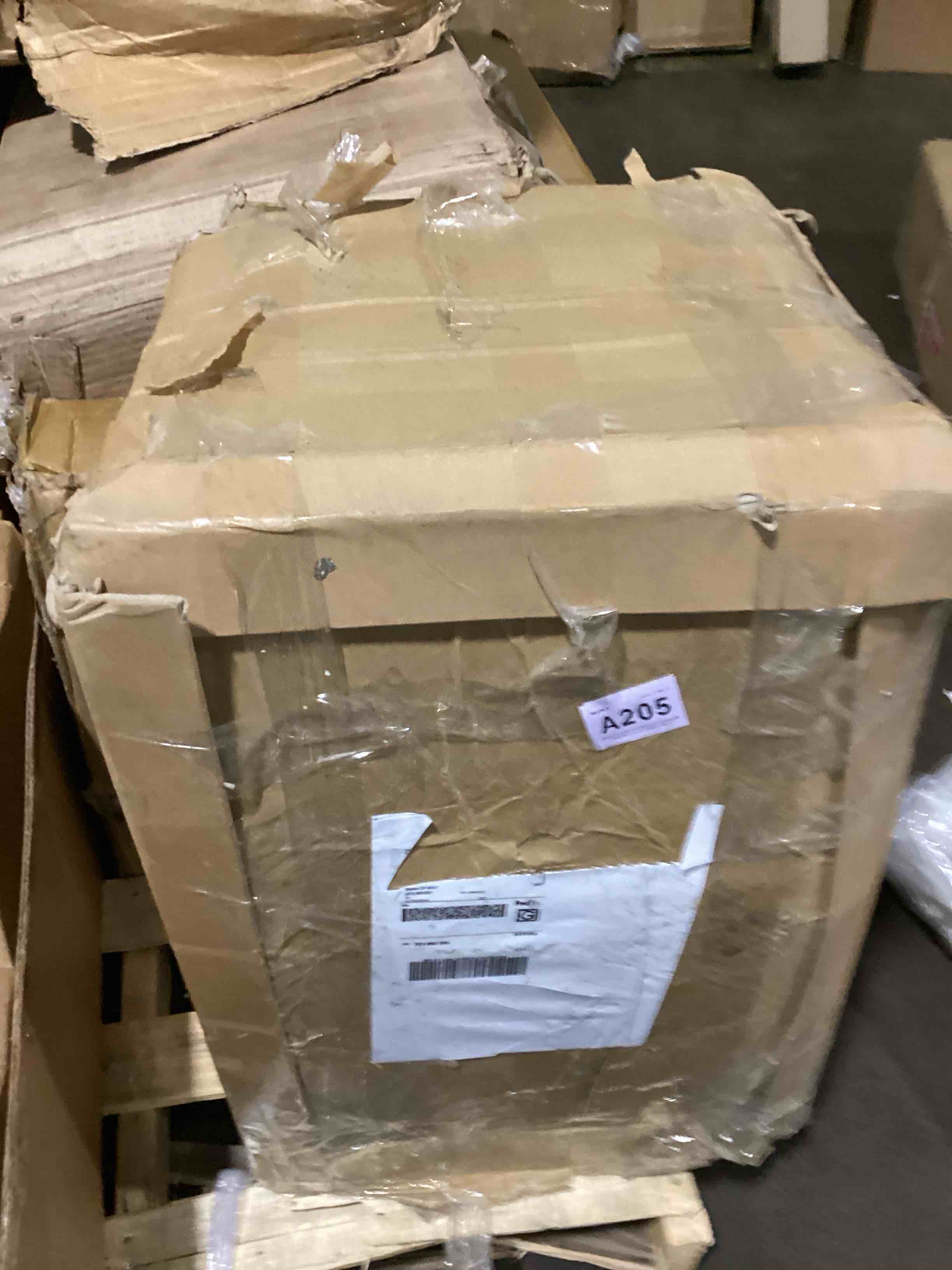 https://s3.amazonaws.com/lotting-images-prod/bidfta/GRA3557547_1751033057402.jpeg