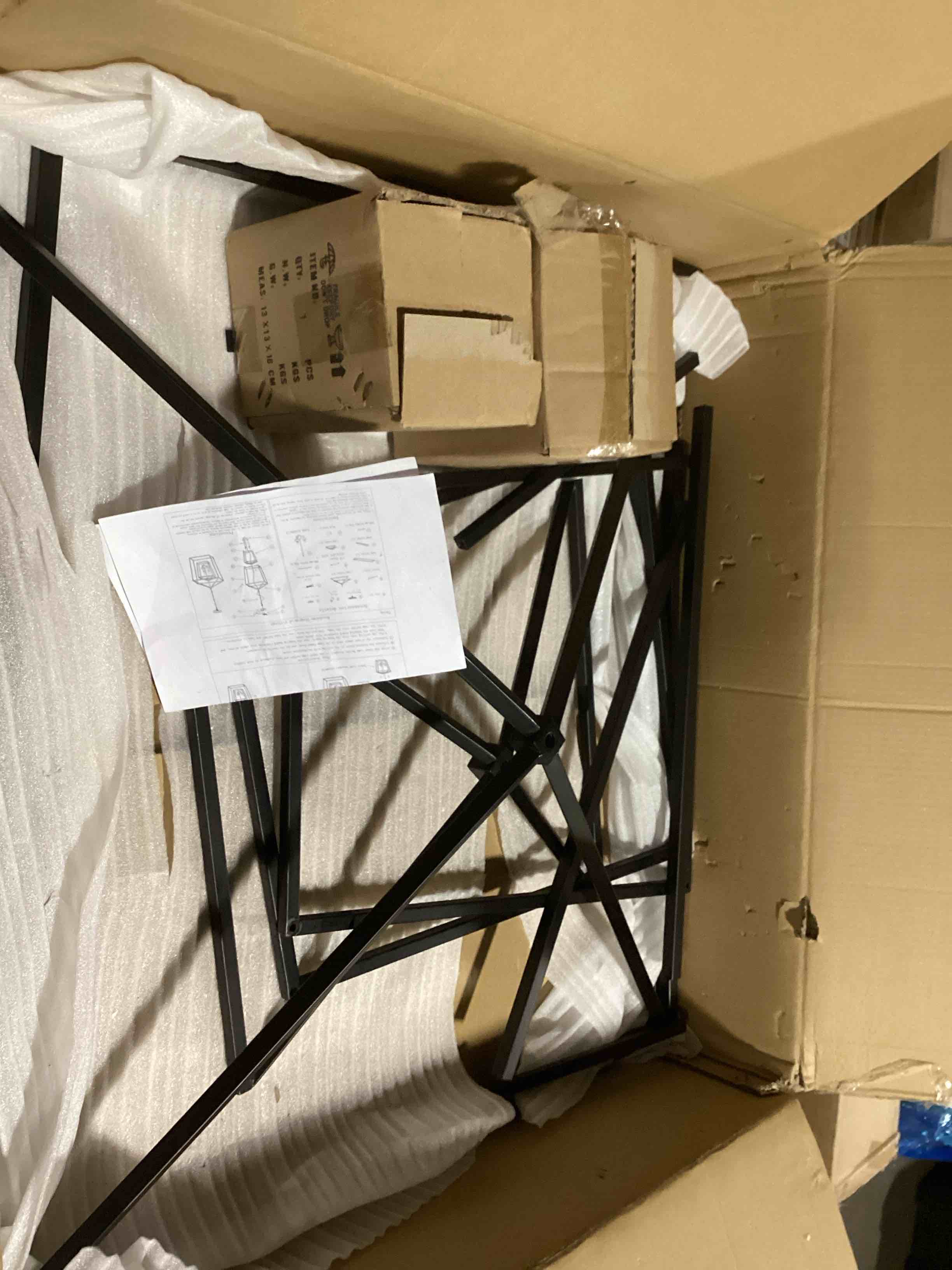 https://s3.amazonaws.com/lotting-images-prod/bidfta/GRA3557562_1751040931185.jpeg
