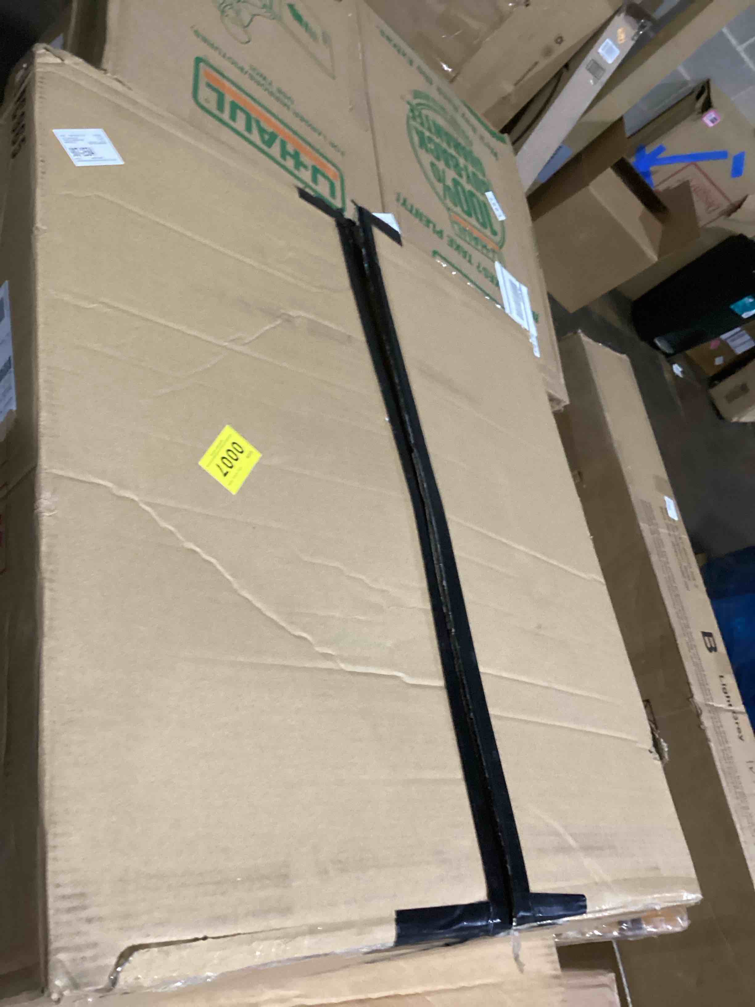 https://s3.amazonaws.com/lotting-images-prod/bidfta/GRA3557562_1751040942583.jpeg