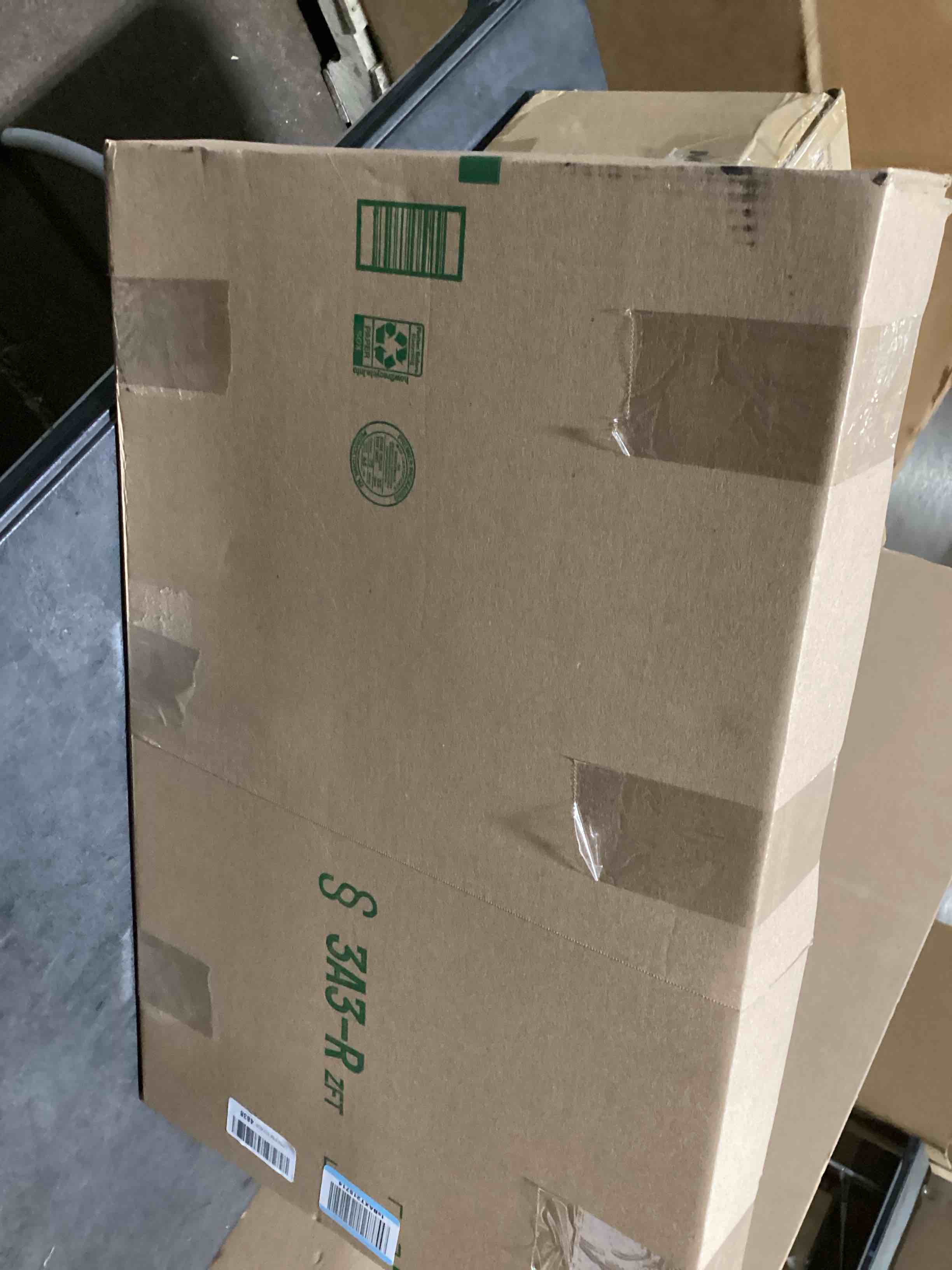 https://s3.amazonaws.com/lotting-images-prod/bidfta/GRA3557669_1751289635704.jpeg