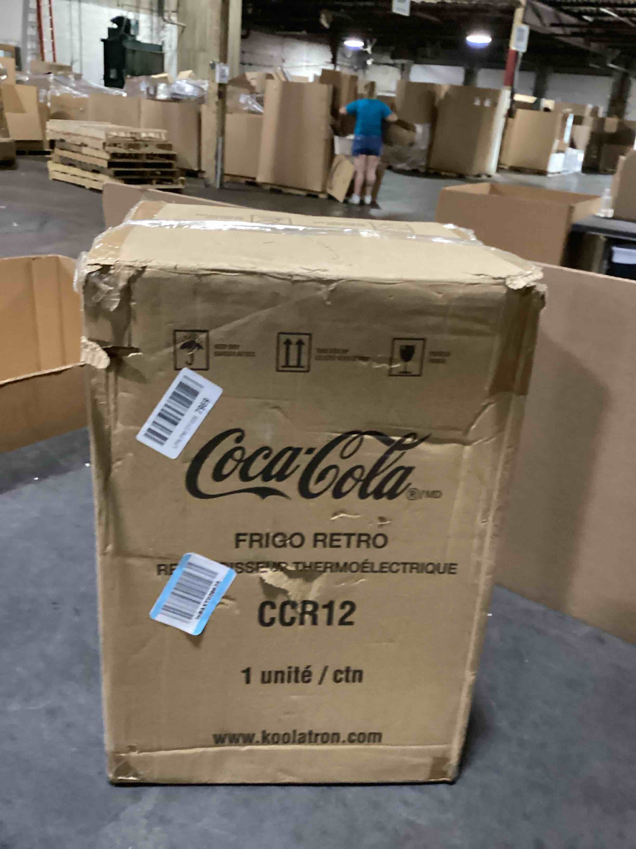 https://s3.amazonaws.com/lotting-images-prod/bidfta/GRA3557715_1751297650568.jpeg