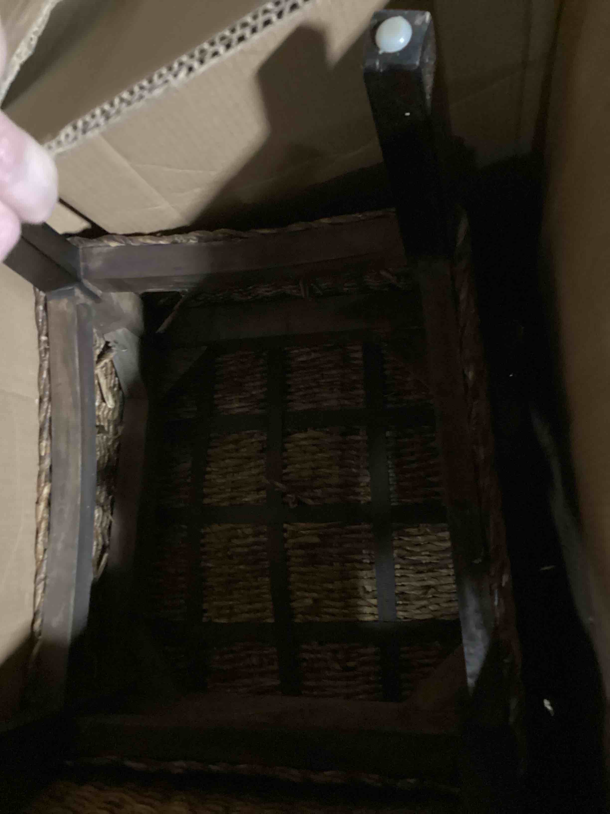 https://s3.amazonaws.com/lotting-images-prod/bidfta/GRA3557993_1751475003282.jpeg
