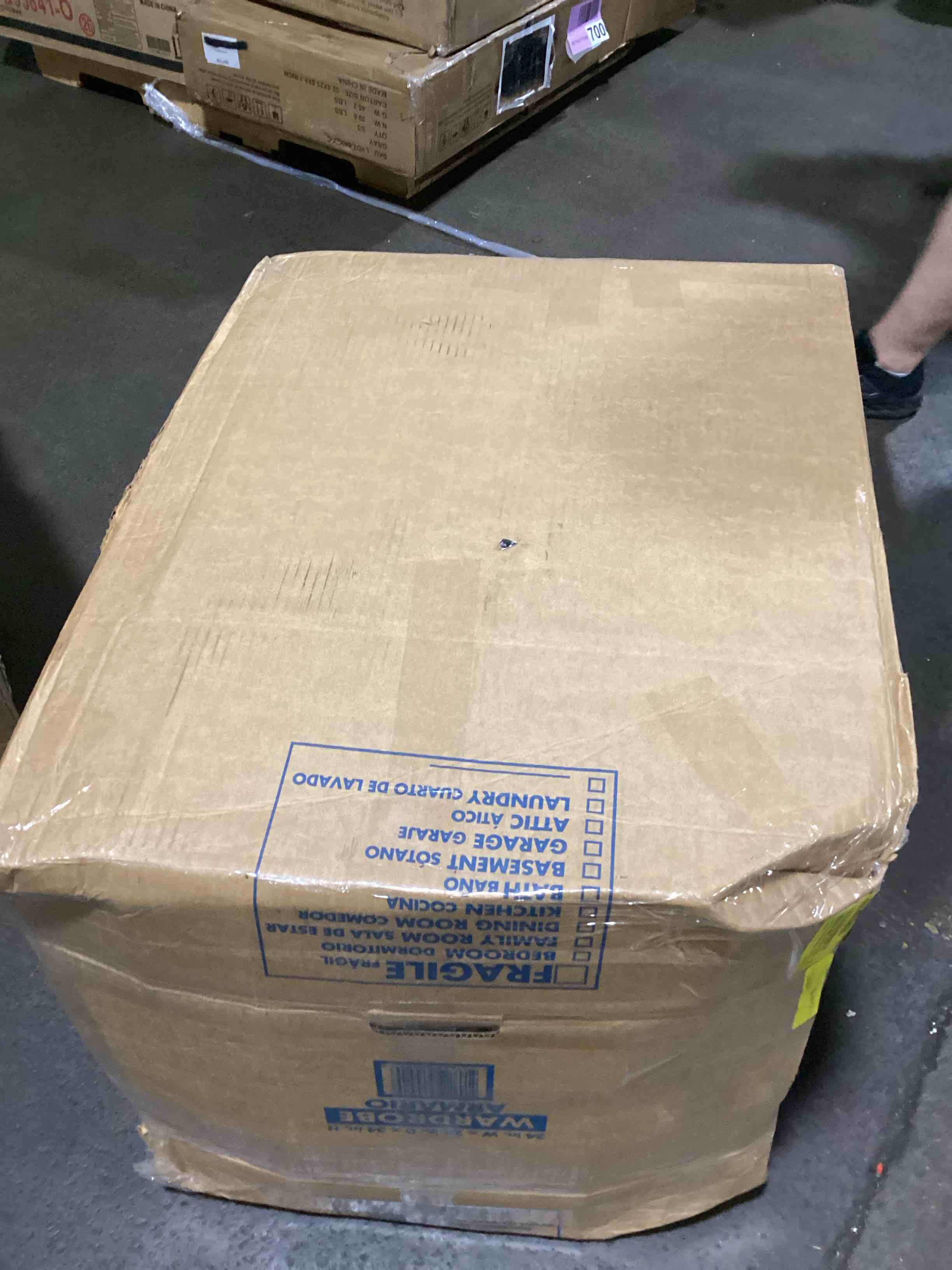 https://s3.amazonaws.com/lotting-images-prod/bidfta/GRA3558025_1751543388760.jpeg