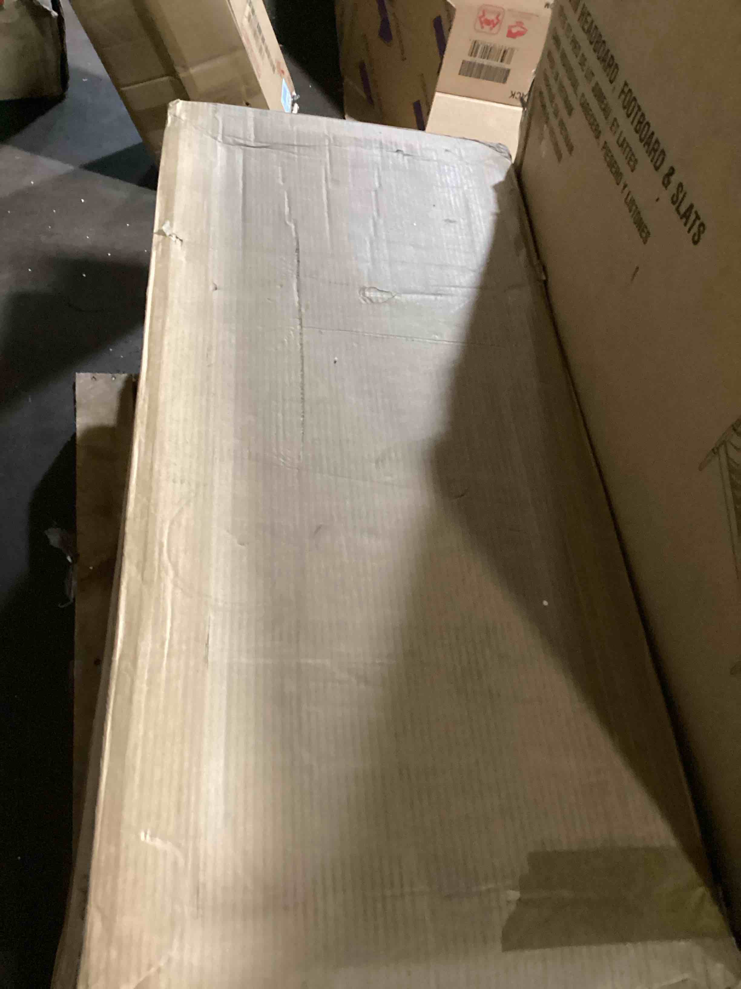 https://s3.amazonaws.com/lotting-images-prod/bidfta/GRA3558065_1751564898327.jpeg