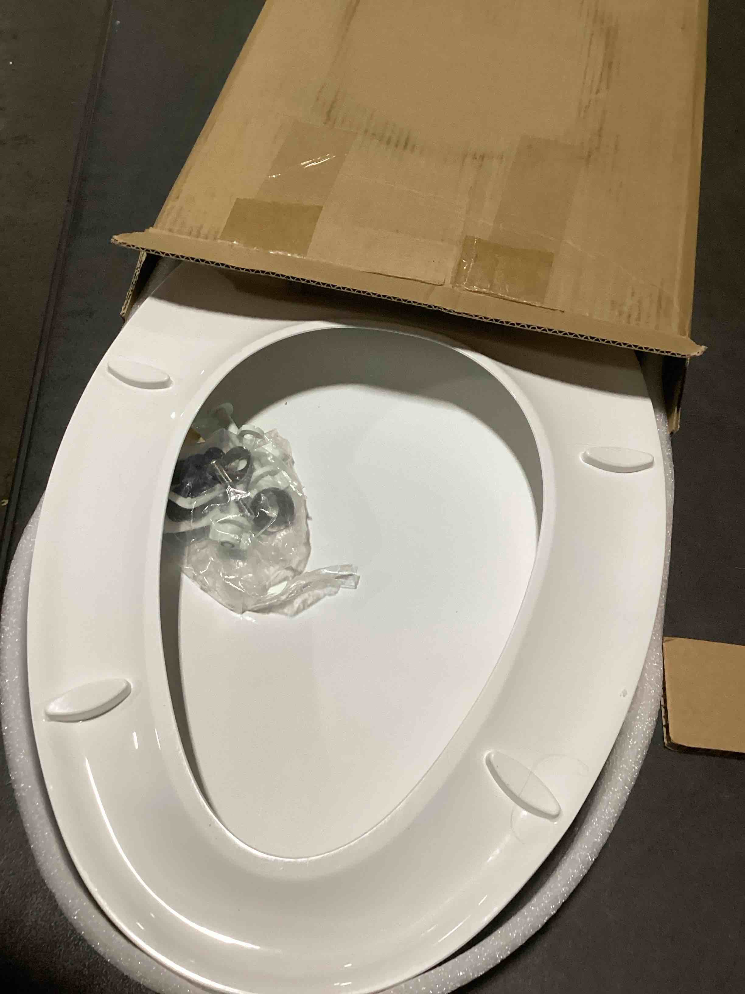https://s3.amazonaws.com/lotting-images-prod/bidfta/GRA3558158_1751906935023.jpeg