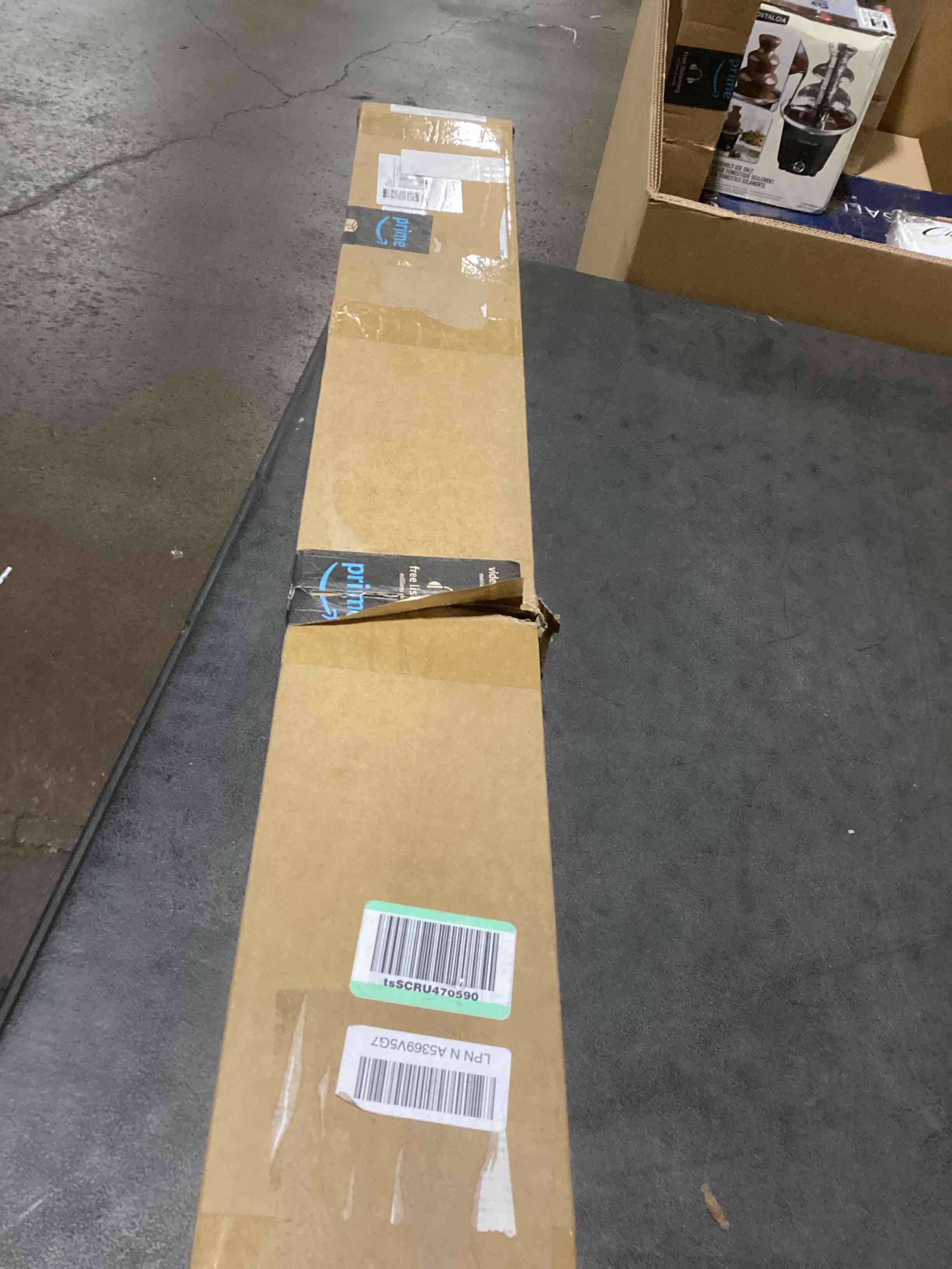 https://s3.amazonaws.com/lotting-images-prod/bidfta/GRA3558222_1751975332456.jpeg