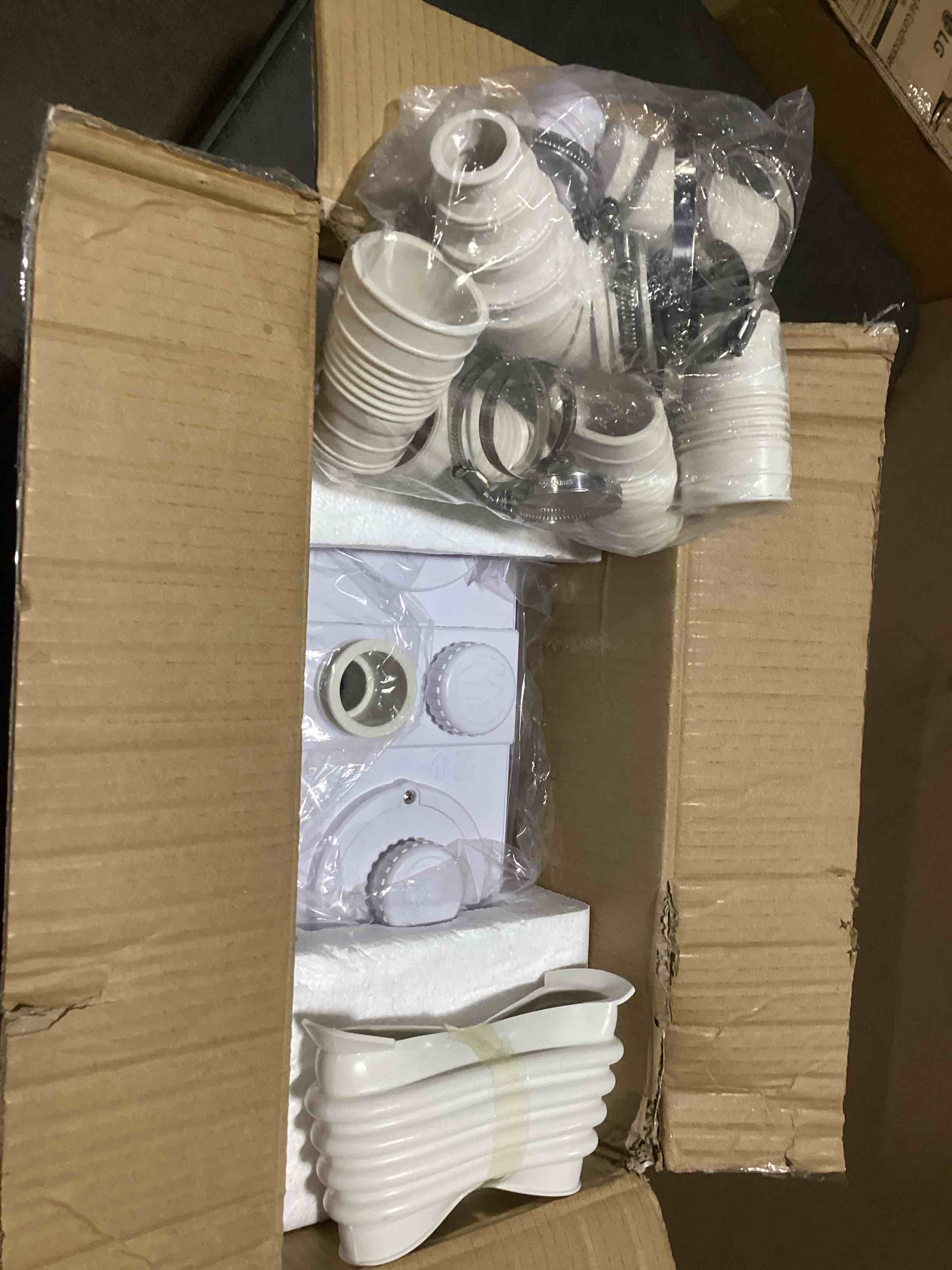 https://s3.amazonaws.com/lotting-images-prod/bidfta/GRA3558274_1751985166042.jpeg