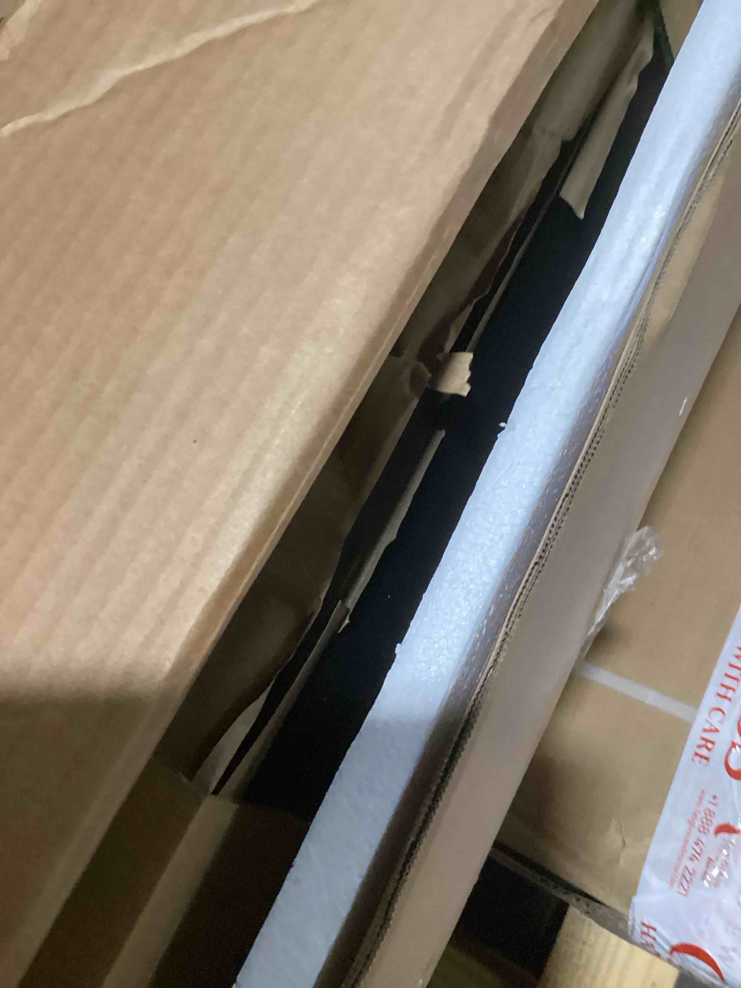 https://s3.amazonaws.com/lotting-images-prod/bidfta/GRA3558305_1752000419334.jpeg