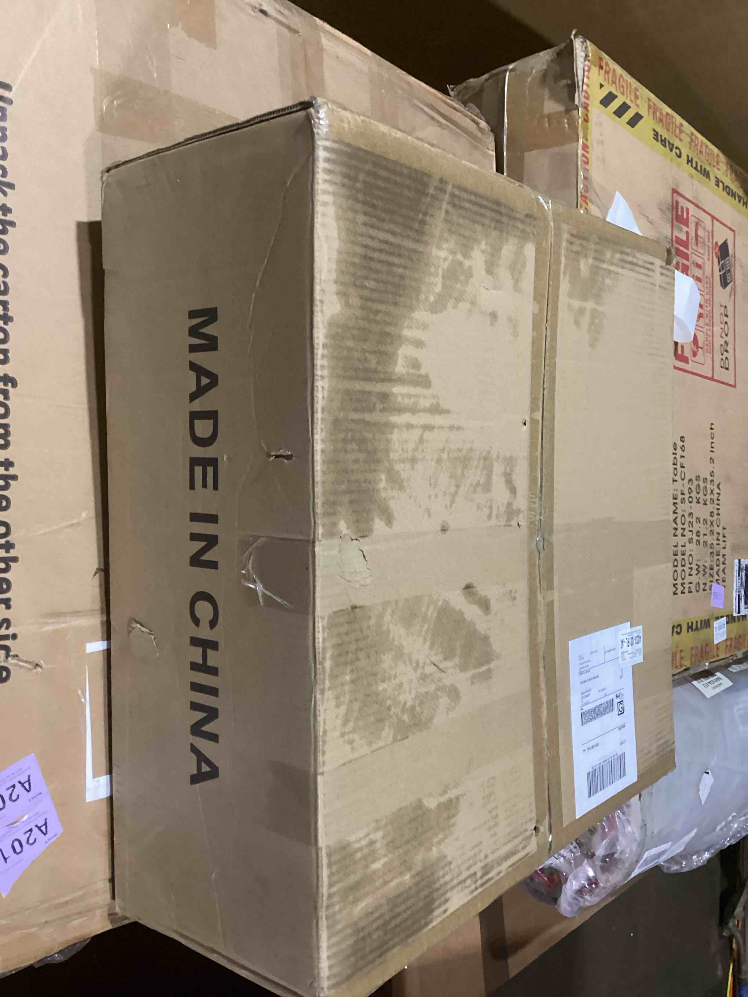 https://s3.amazonaws.com/lotting-images-prod/bidfta/GRA3558367_1752157617632.jpeg