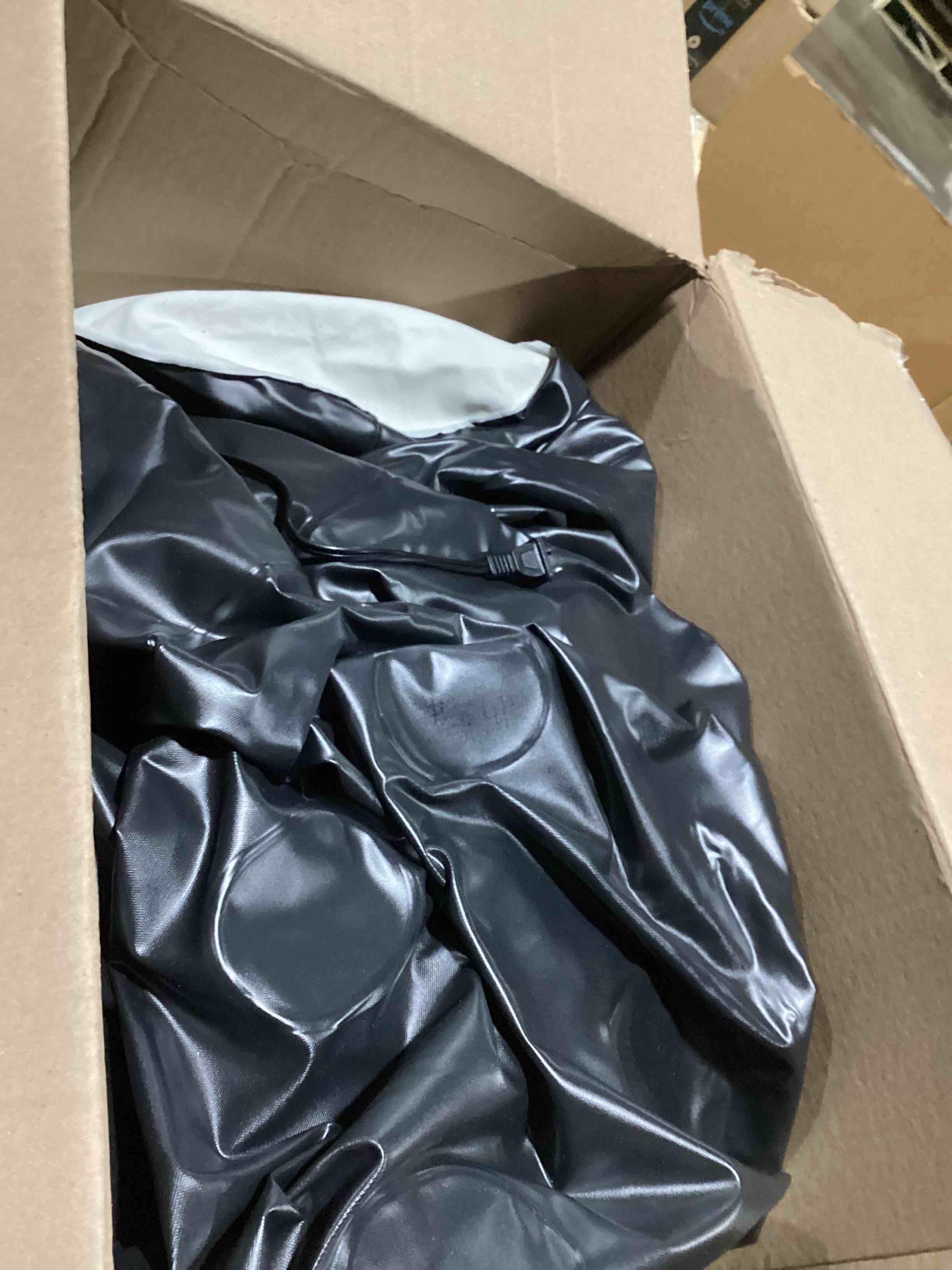 https://s3.amazonaws.com/lotting-images-prod/bidfta/GRA3558460_1752236057651.jpeg