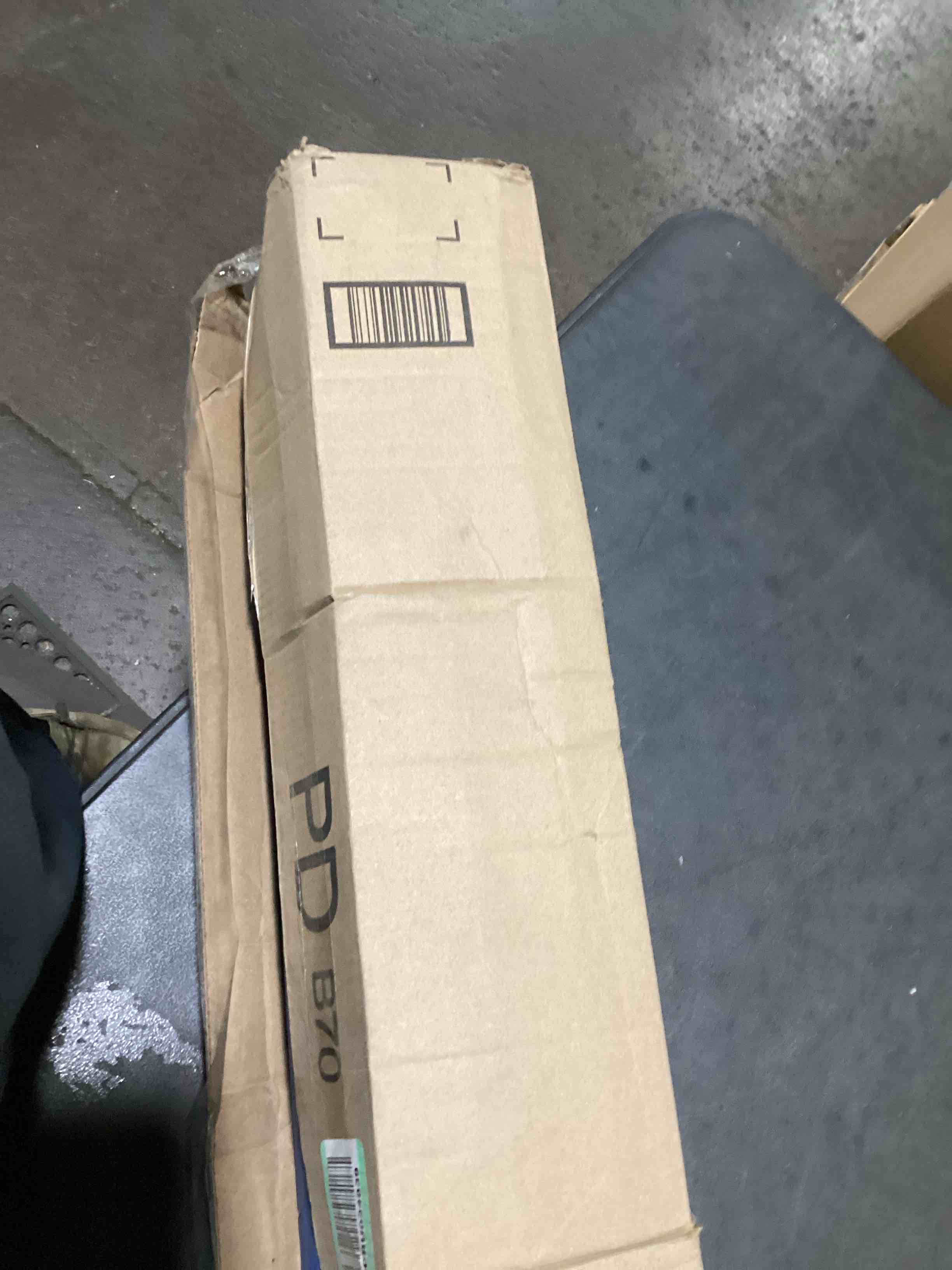 https://s3.amazonaws.com/lotting-images-prod/bidfta/GRA3558544_1752256297978.jpeg