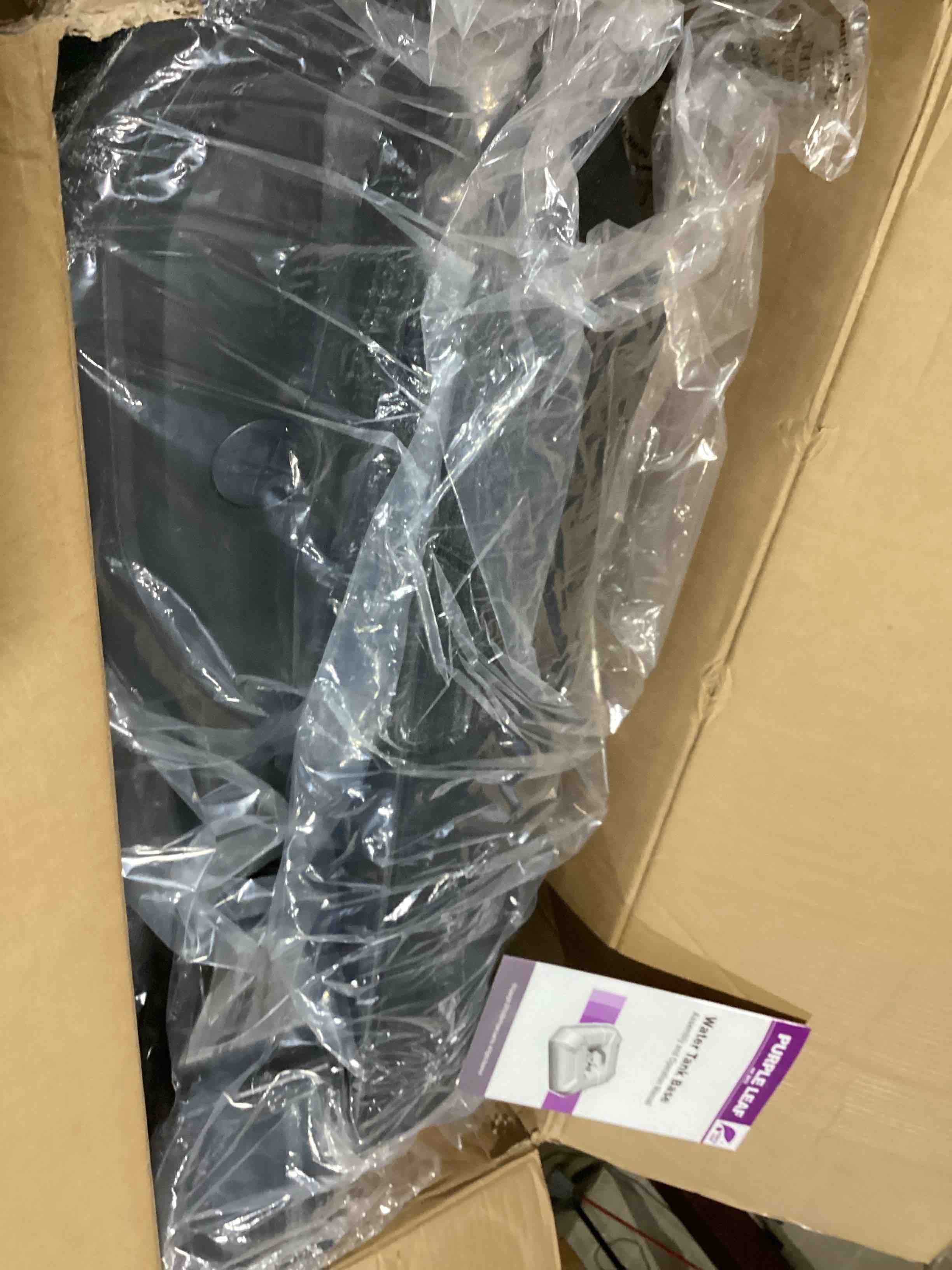 https://s3.amazonaws.com/lotting-images-prod/bidfta/GRA3558596_1752499003771.jpeg