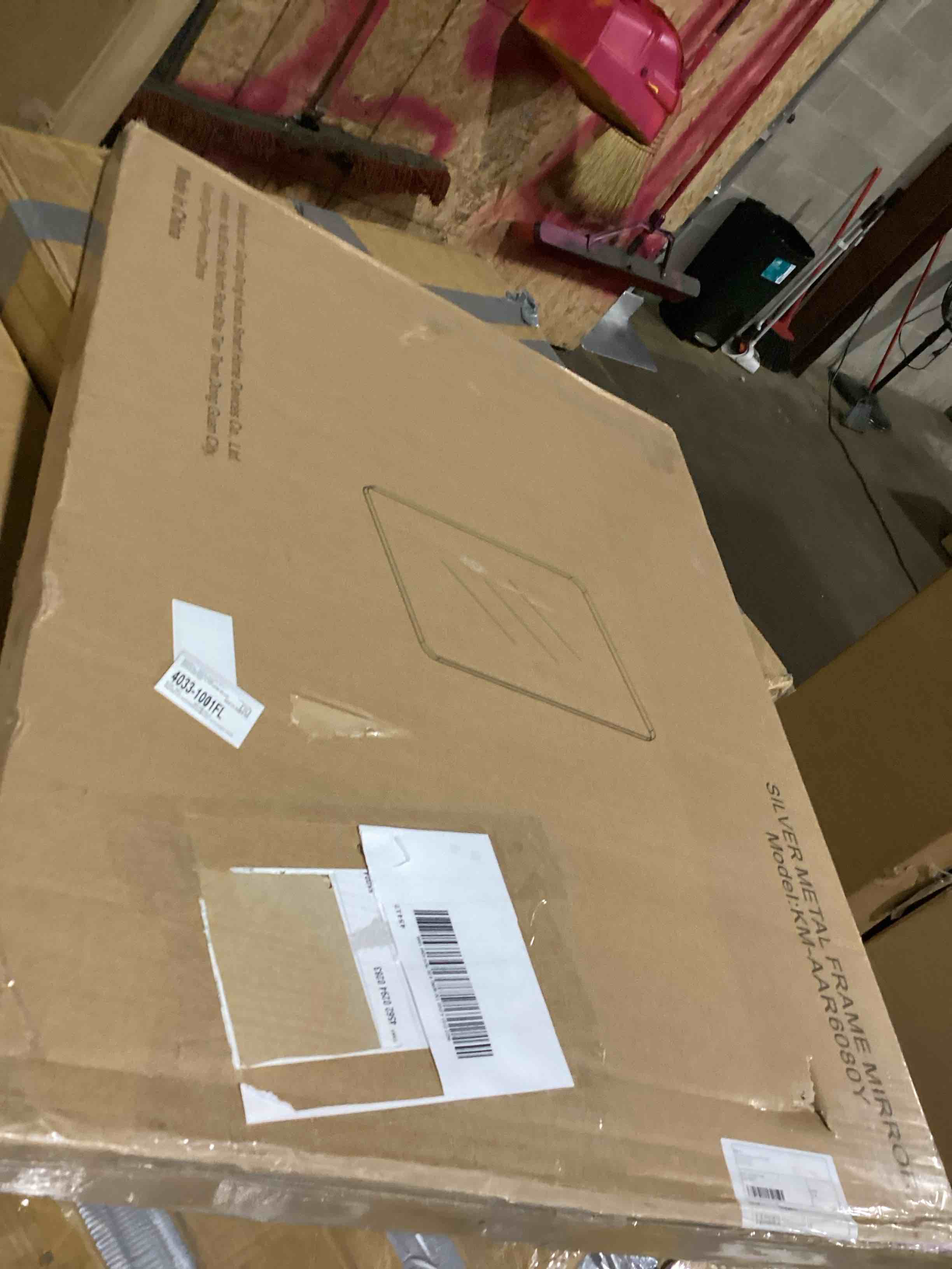 https://s3.amazonaws.com/lotting-images-prod/bidfta/GRA3558597_1752499253472.jpeg
