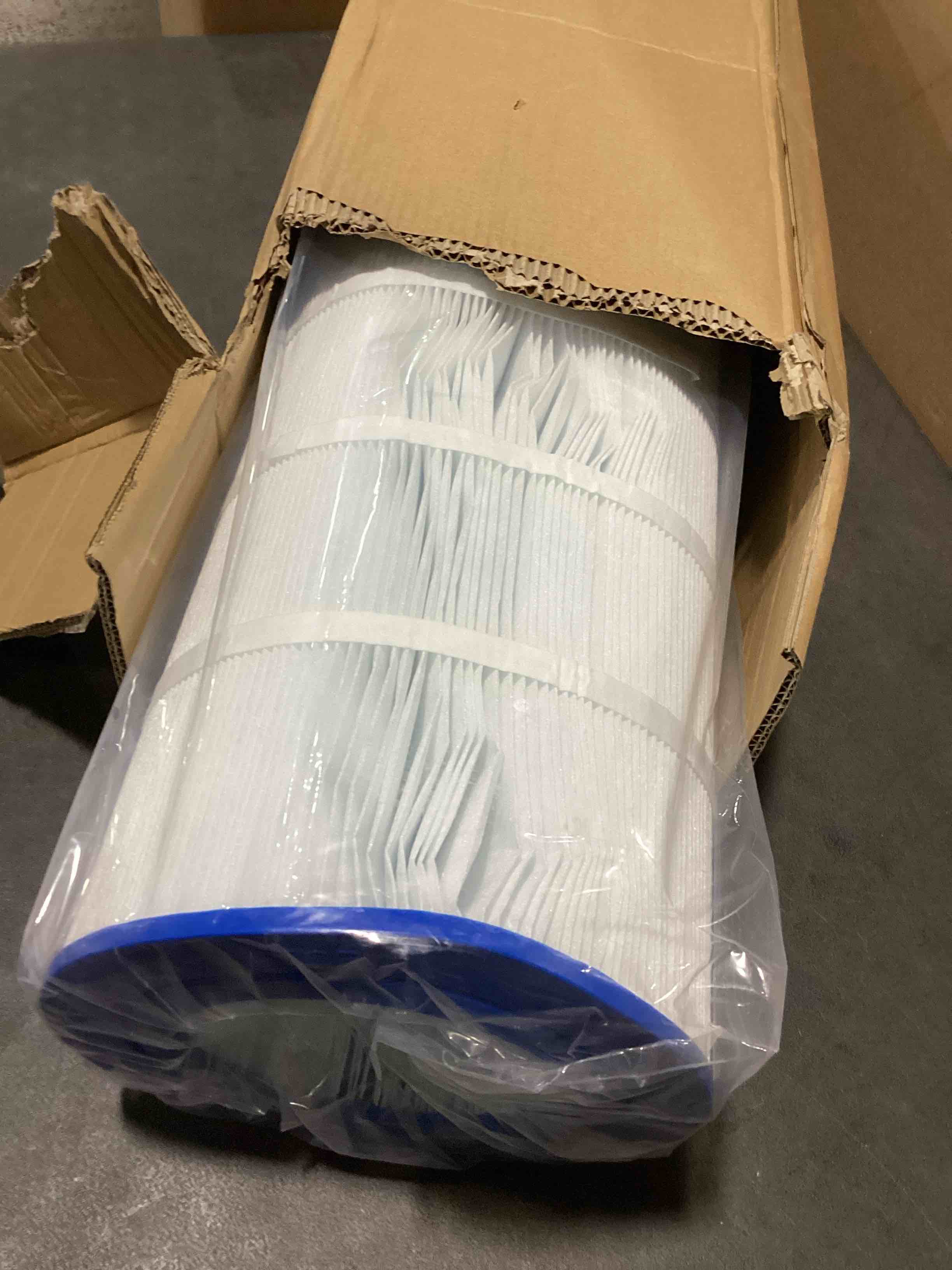 https://s3.amazonaws.com/lotting-images-prod/bidfta/GRA3558648_1752515806328.jpeg