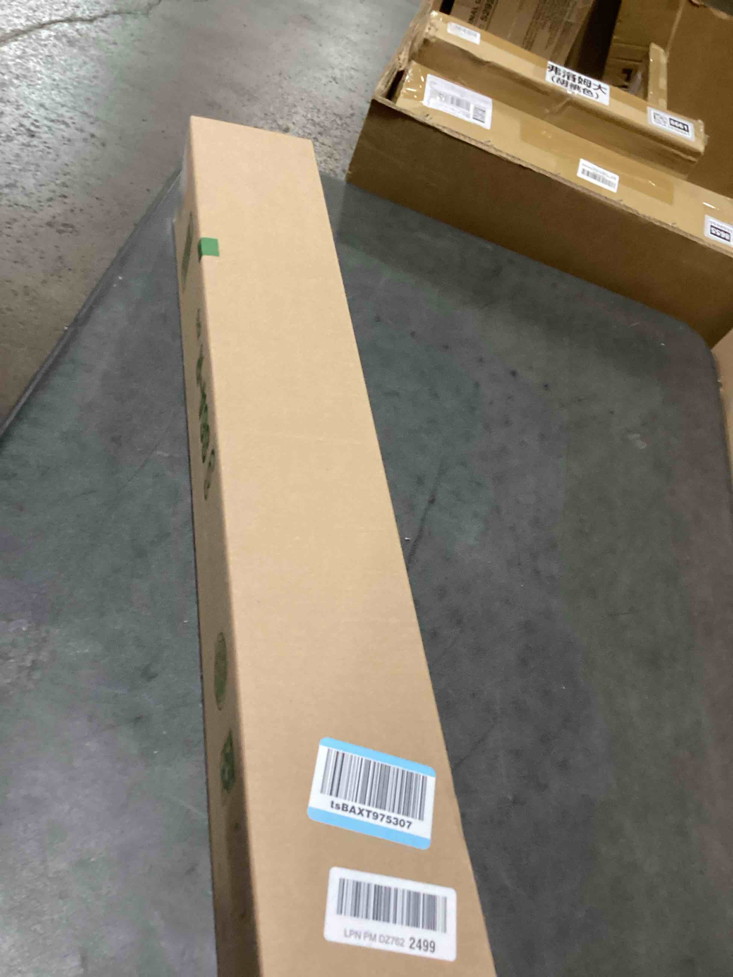 https://s3.amazonaws.com/lotting-images-prod/bidfta/GRA3558663_1752517741284.jpeg