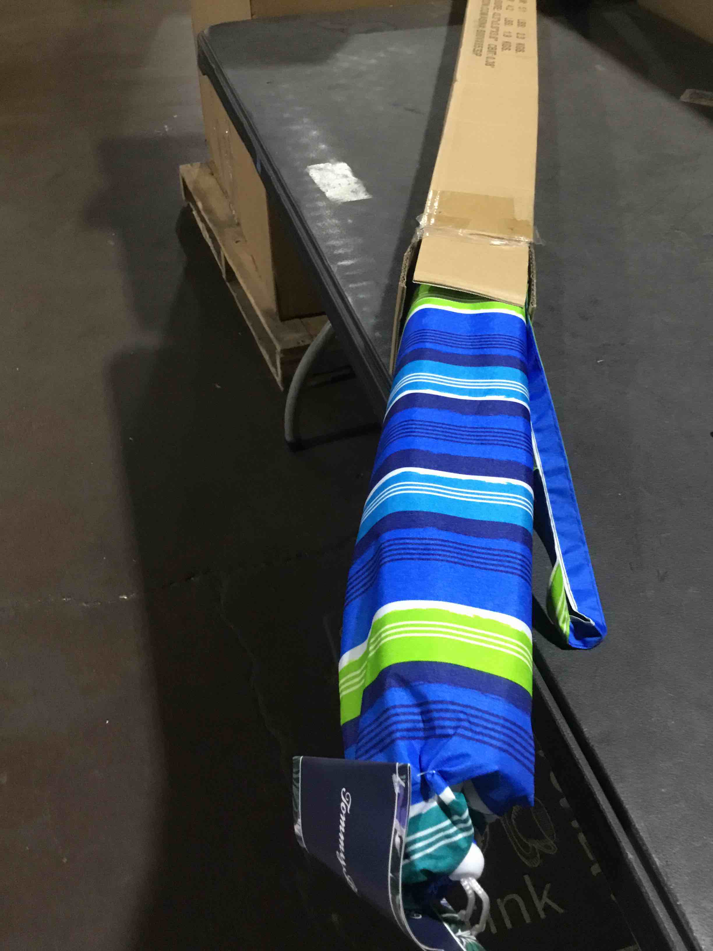 https://s3.amazonaws.com/lotting-images-prod/bidfta/GRA3559730_1750681747083.jpeg