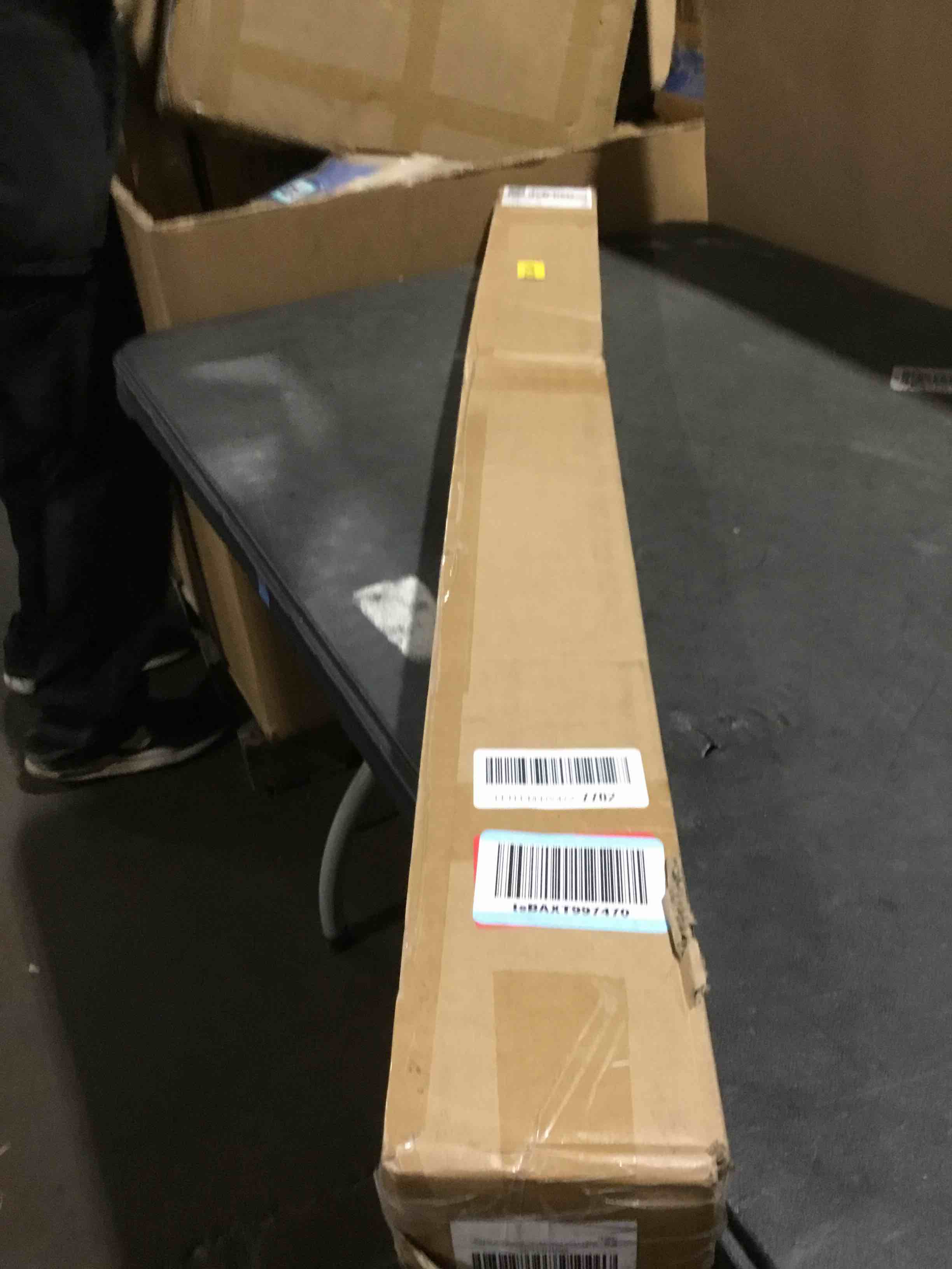 https://s3.amazonaws.com/lotting-images-prod/bidfta/GRA3559828_1750703200150.jpeg