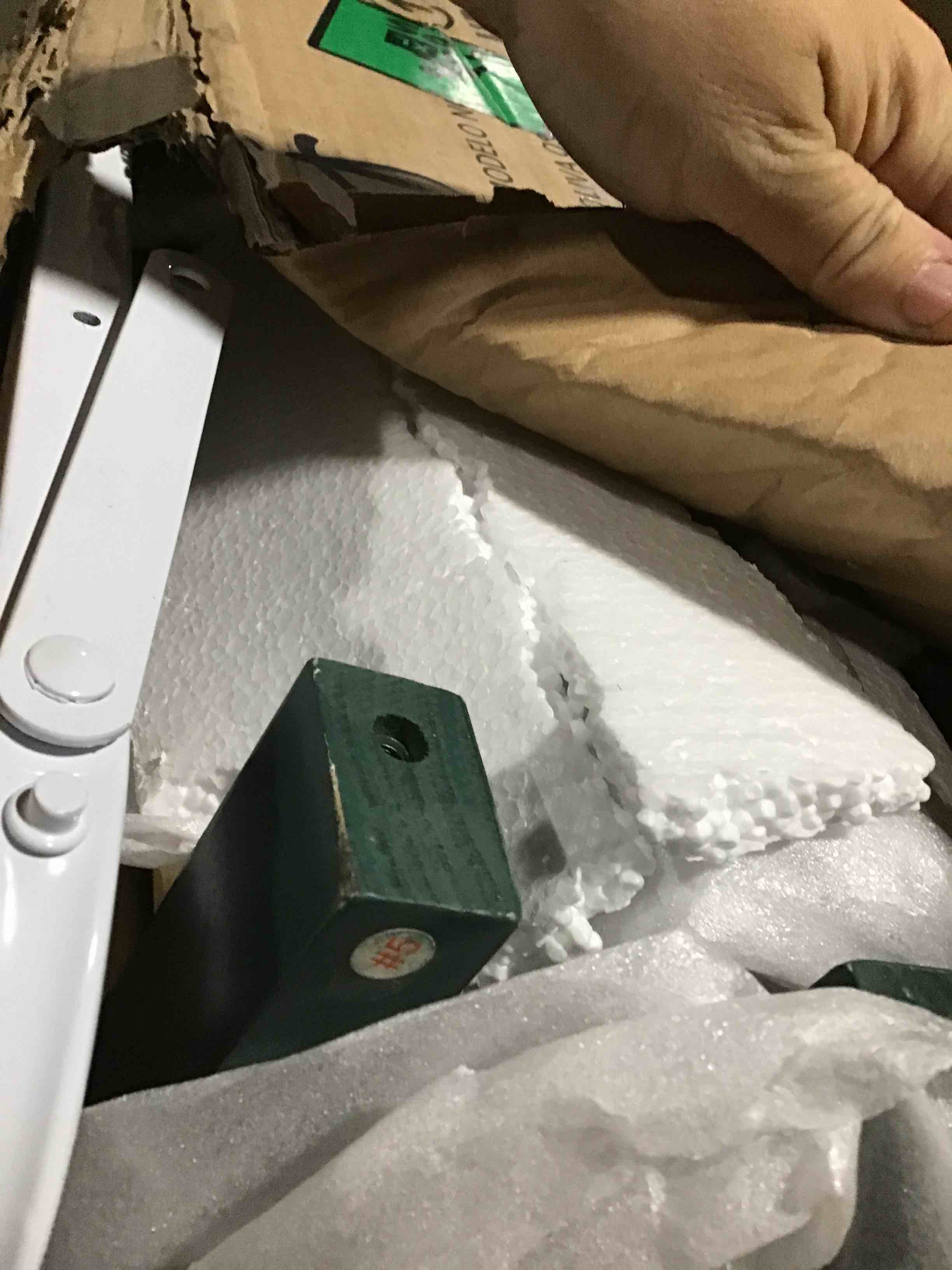 https://s3.amazonaws.com/lotting-images-prod/bidfta/GRA3560020_1750861145257.jpeg