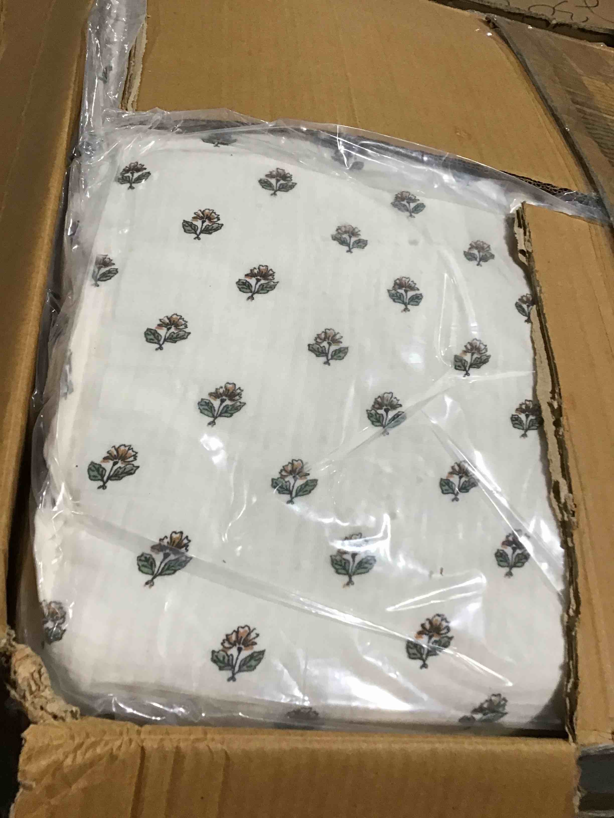 https://s3.amazonaws.com/lotting-images-prod/bidfta/GRA3560114_1750943943183.jpeg